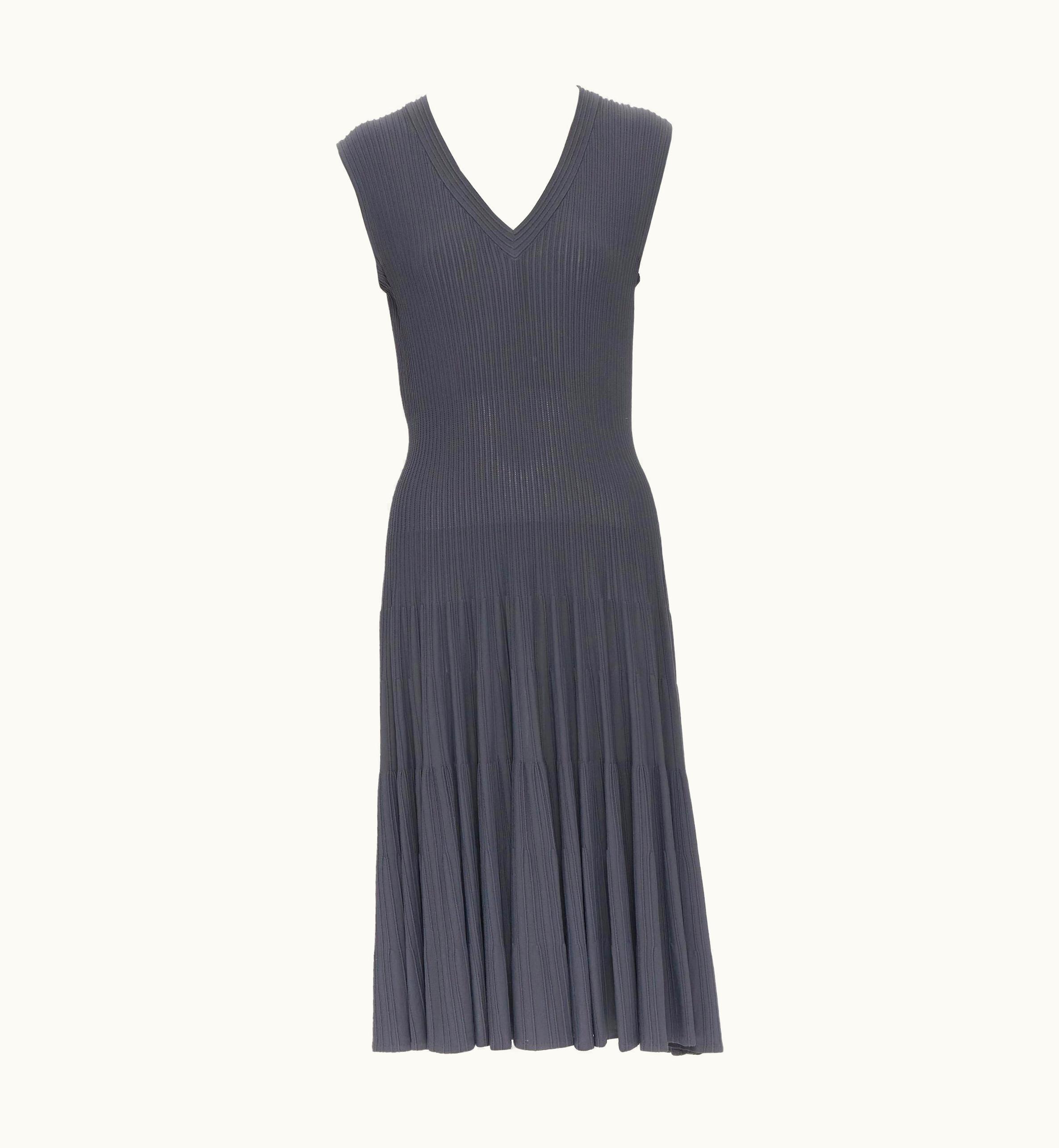 Alaia Alaia Dust Grey Ribbed V-neck Sleeveless Fit Flared Cocktail Dress