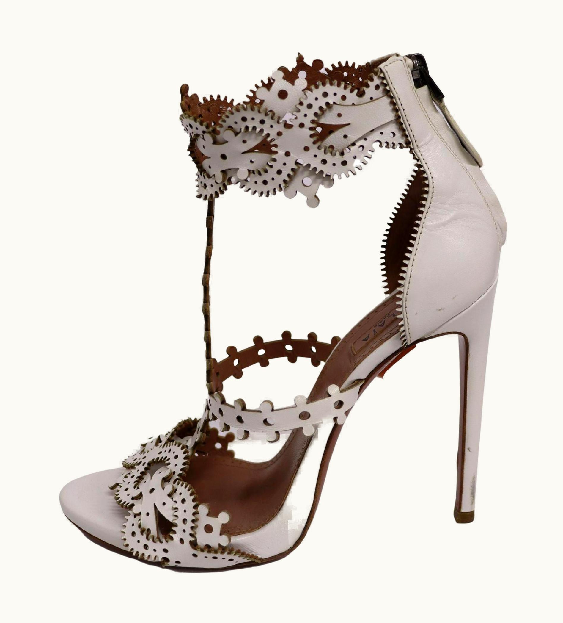 Alaia Alaia - 39 - White Laser Cut Leather Ankle Strap Sandals