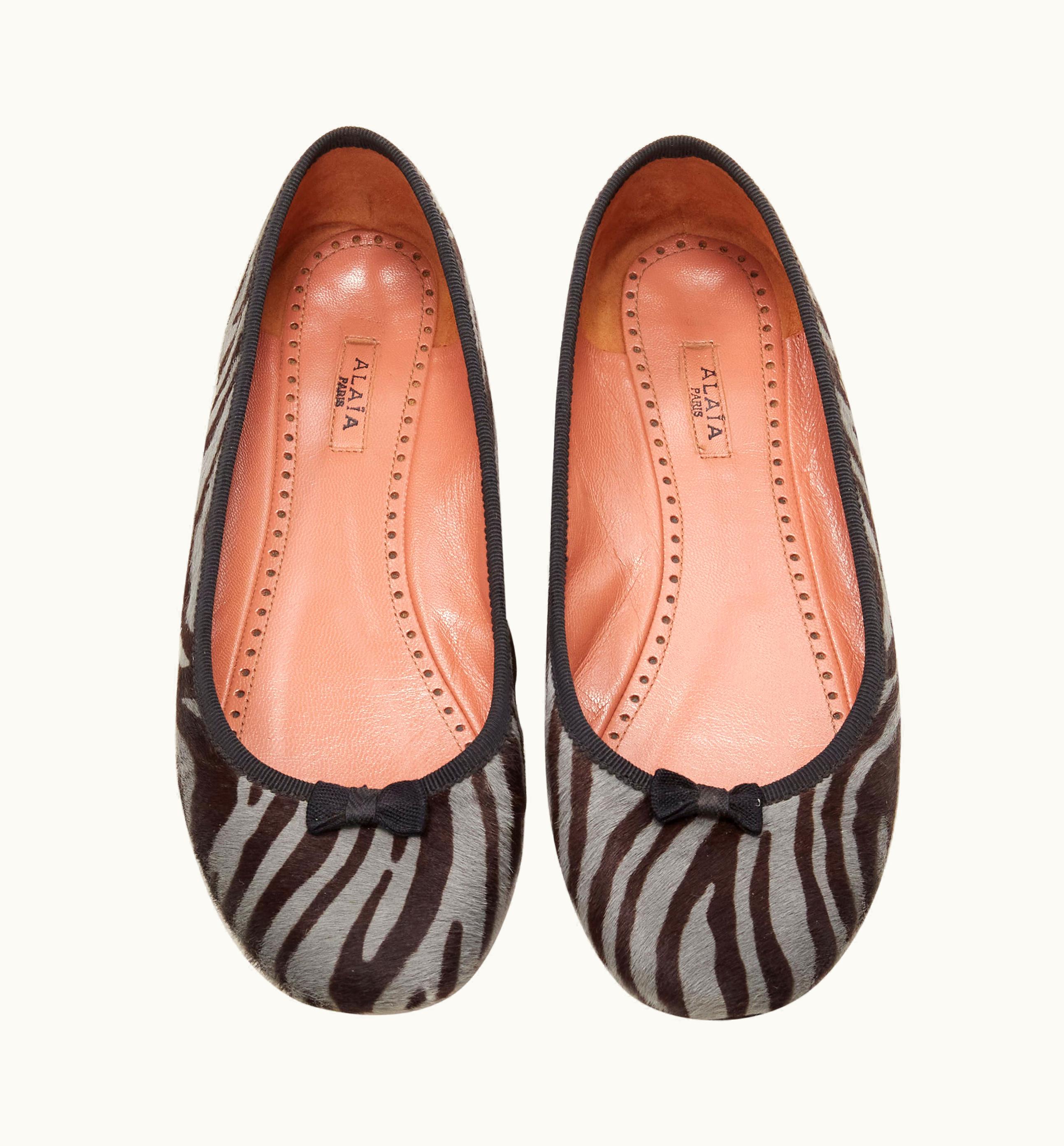 Alaia Alaia Grey Zebra Stripe Calf Hair Bow Trim Ballerina Flats