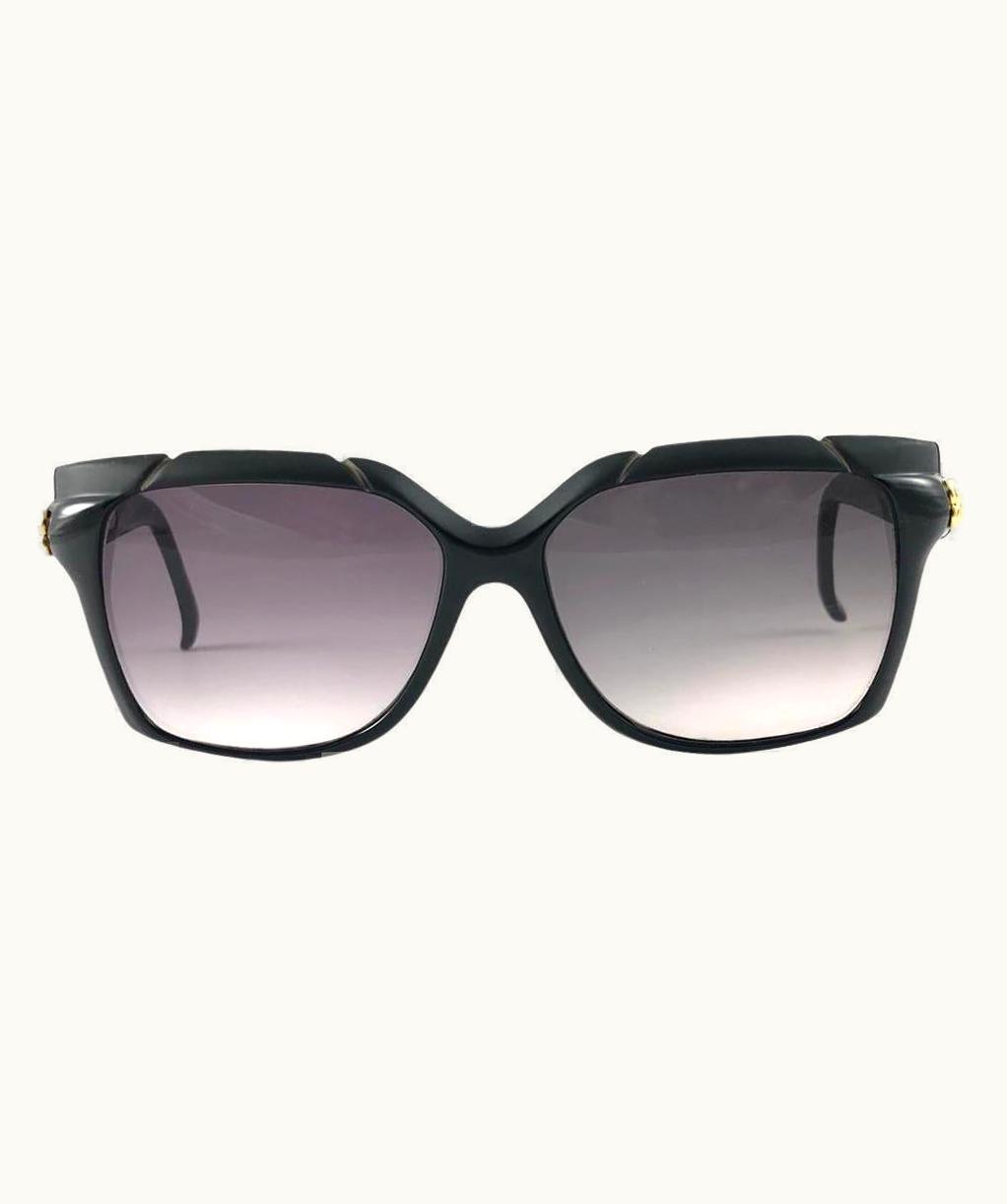 Balenciaga Vintage Balenciaga 2055 Sleek Black Grey Lenses 1980' Sunglasses Made In France