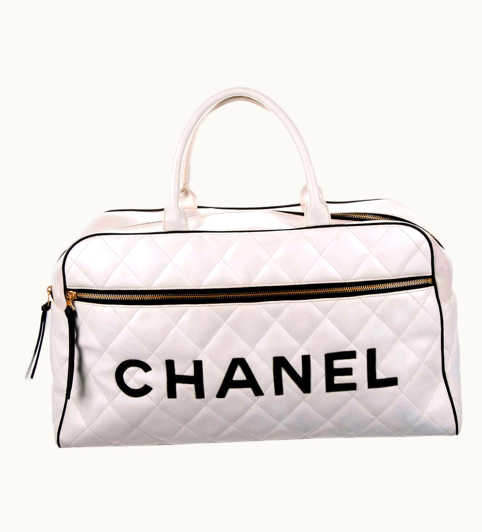 Chanel Chanel Limited Edition Vintage Duffel Tote White And Black Leather Weekend Bag UZ0589432