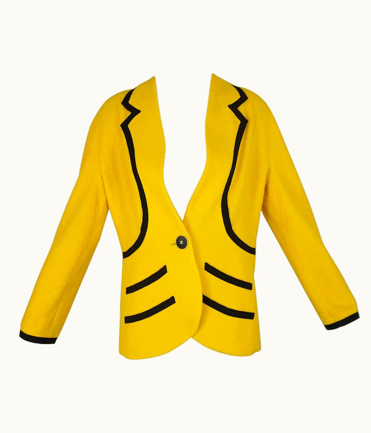 Chanel Chanel Boutique 1993 Vintage Jacket