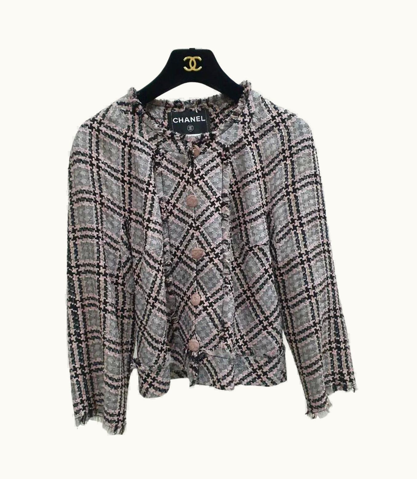 Chanel Chanel 1994 Pink & Black Tweed Jacket