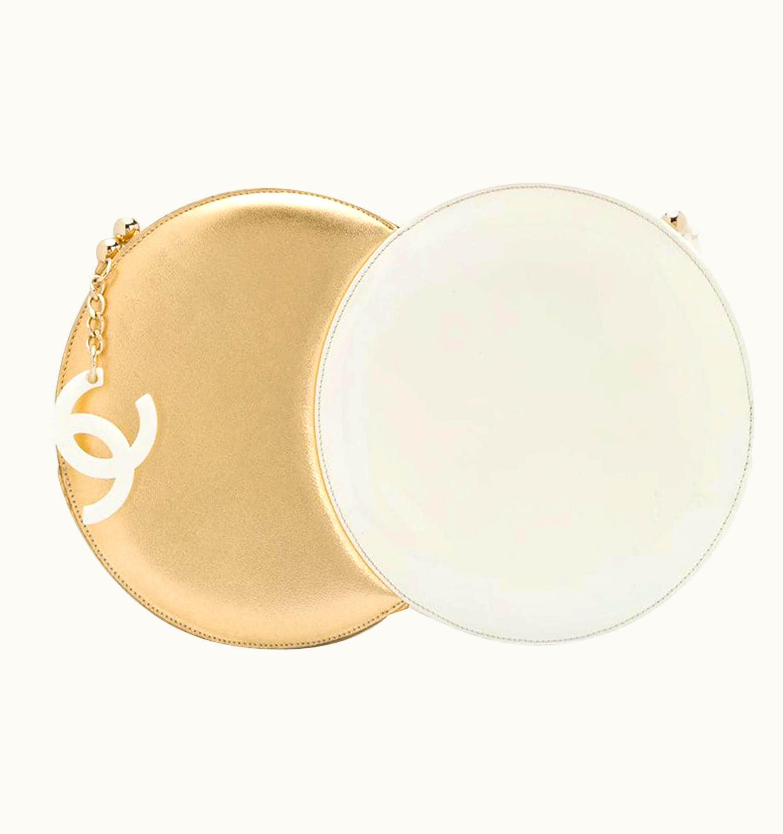 Chanel Chanel Vintage 2006 Double Circle Clutch