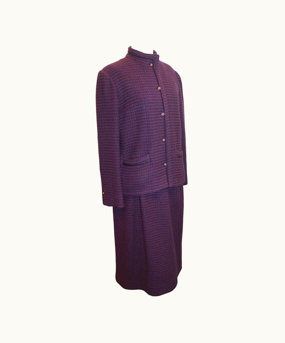 Chanel Chanel 1970' Vintage Purple Tweed Wool Skirt Suit