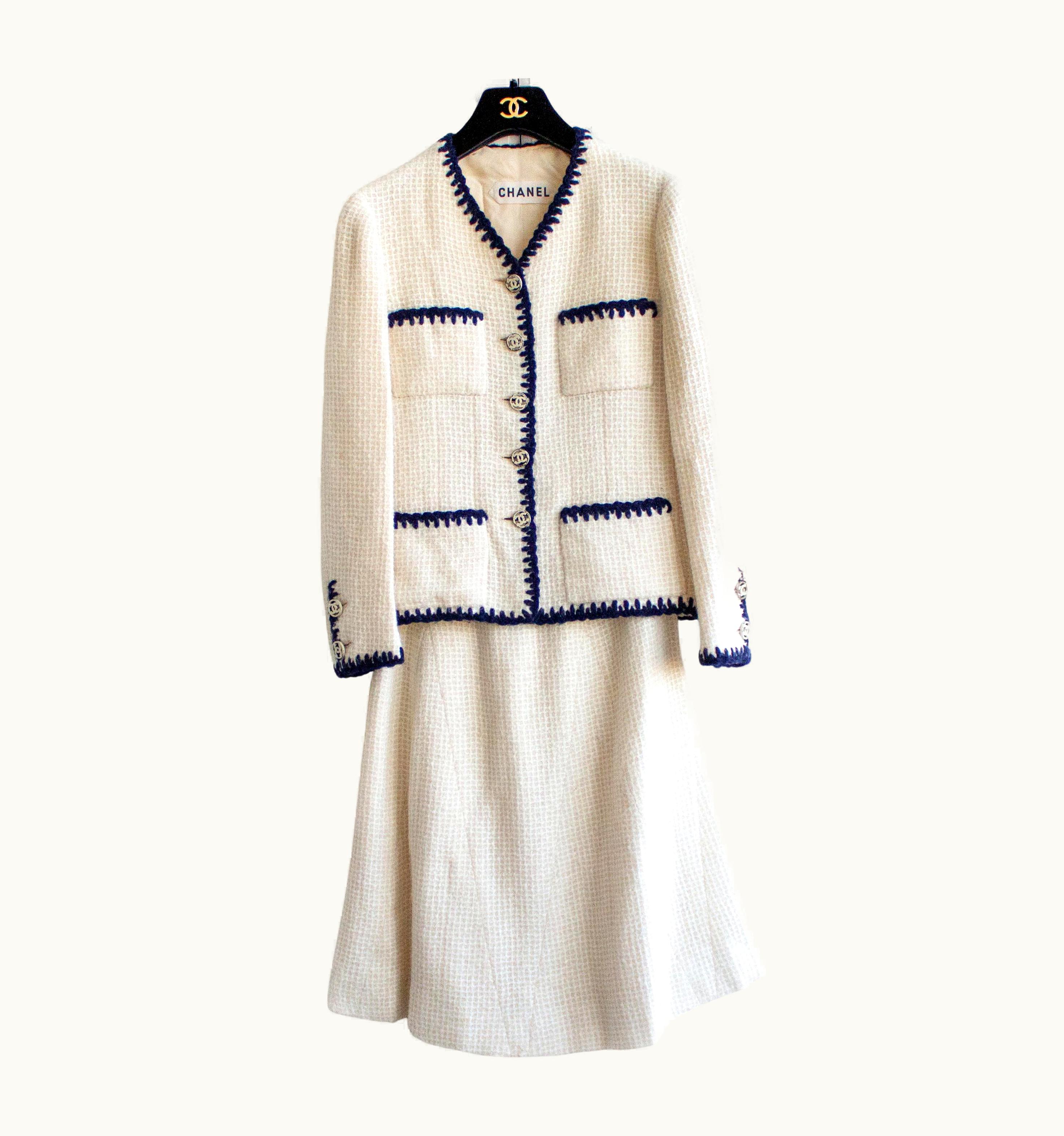 Chanel Chanel Vintage Haute Couture 1970s Blue Jasmine White Navy Tweed Jacket Suit