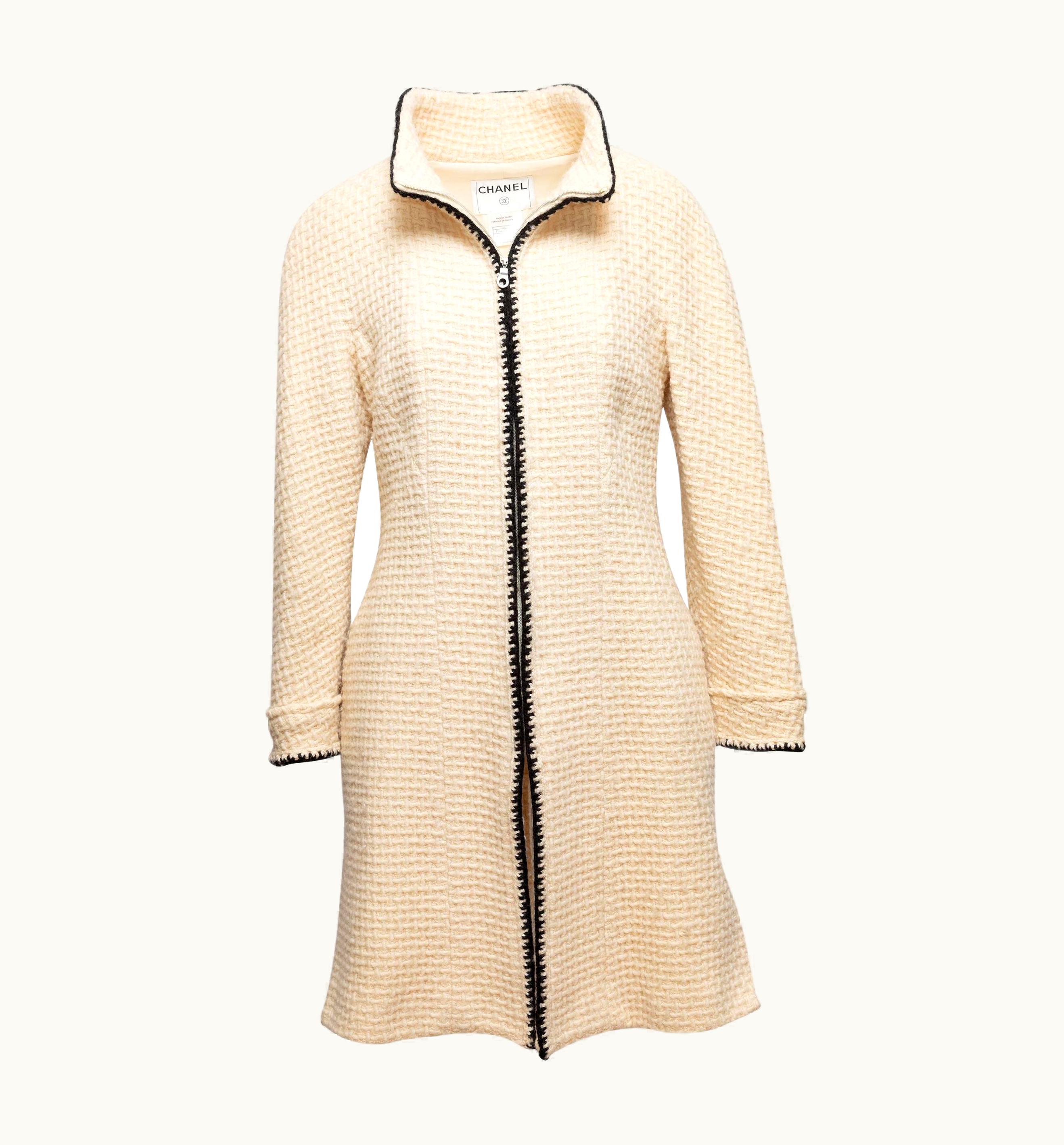 Chanel Chanel Cream & Black Wool Boucle Coat