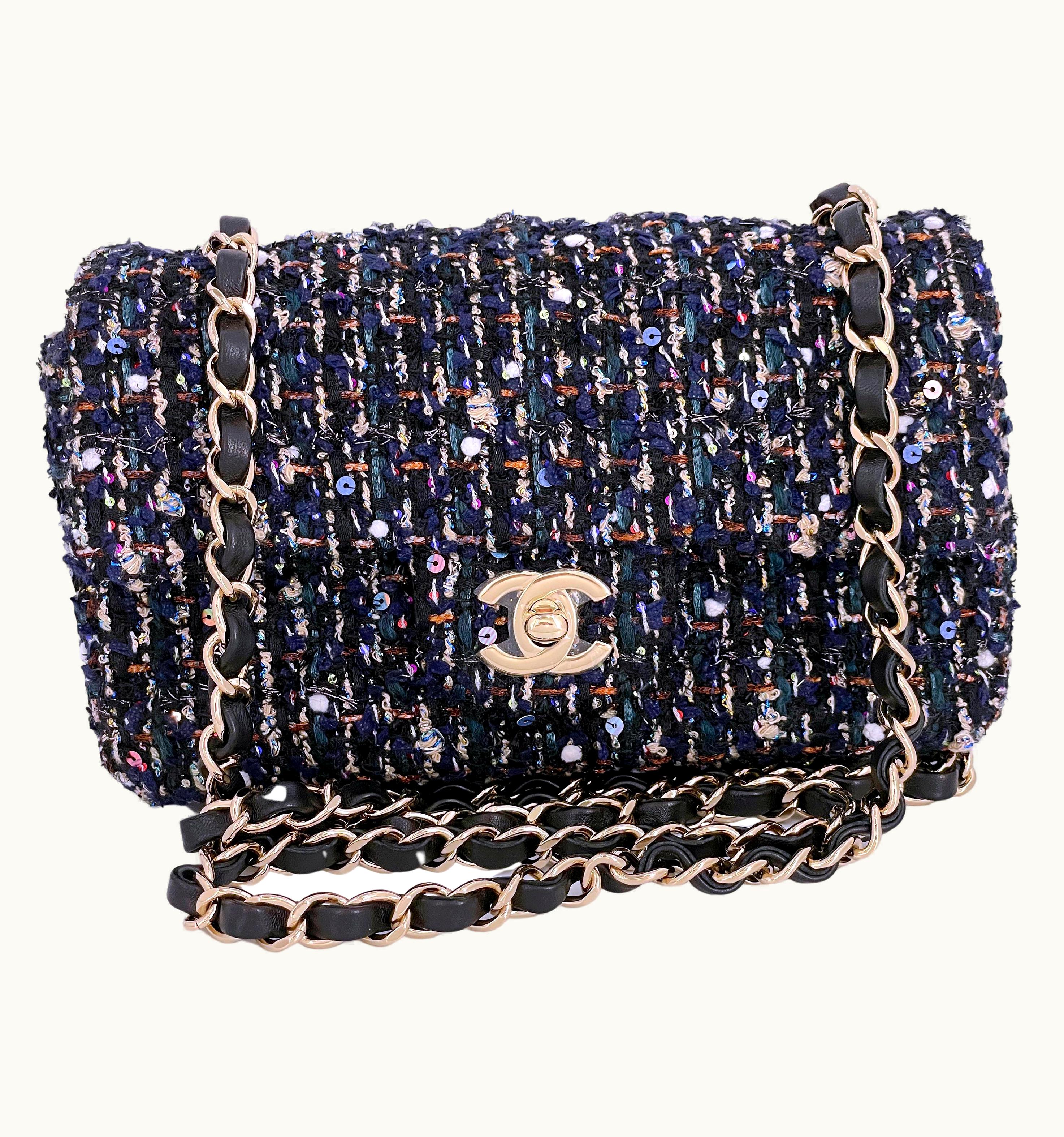 Chanel Nib Chanel 21a Metiers D'Art Sequined Tweed Rectangular Mini Flap Bag Ghw