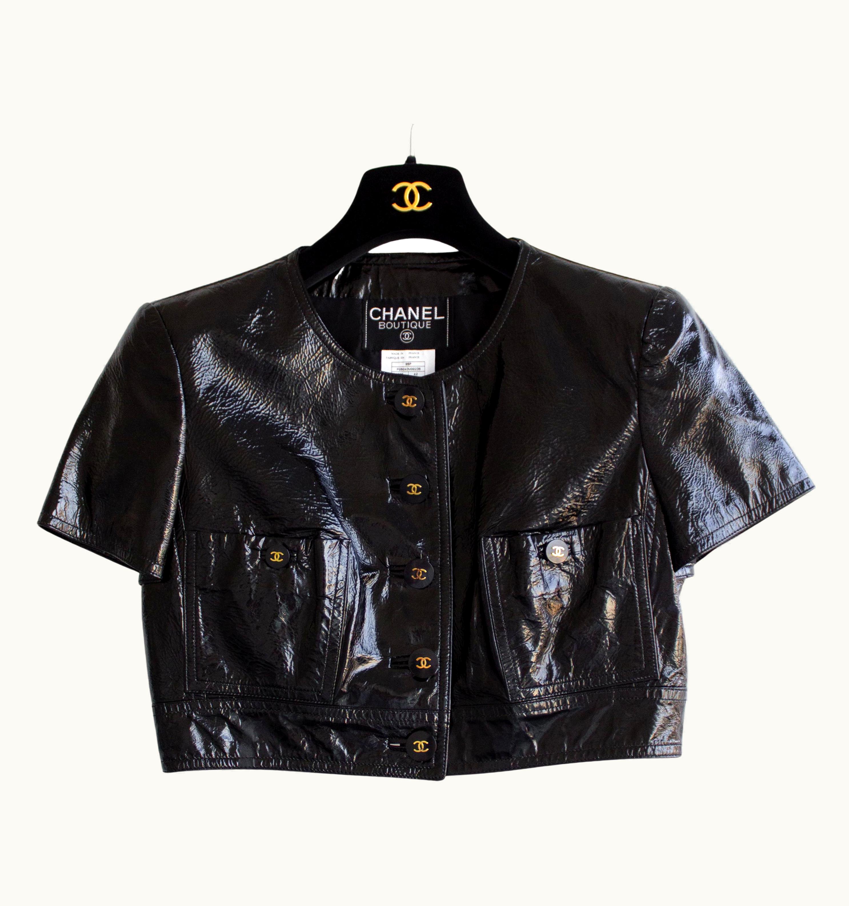 Chanel Iconic Chanel Vintage Spring 1995 Cropped Black Patent Leather 95p Jacket