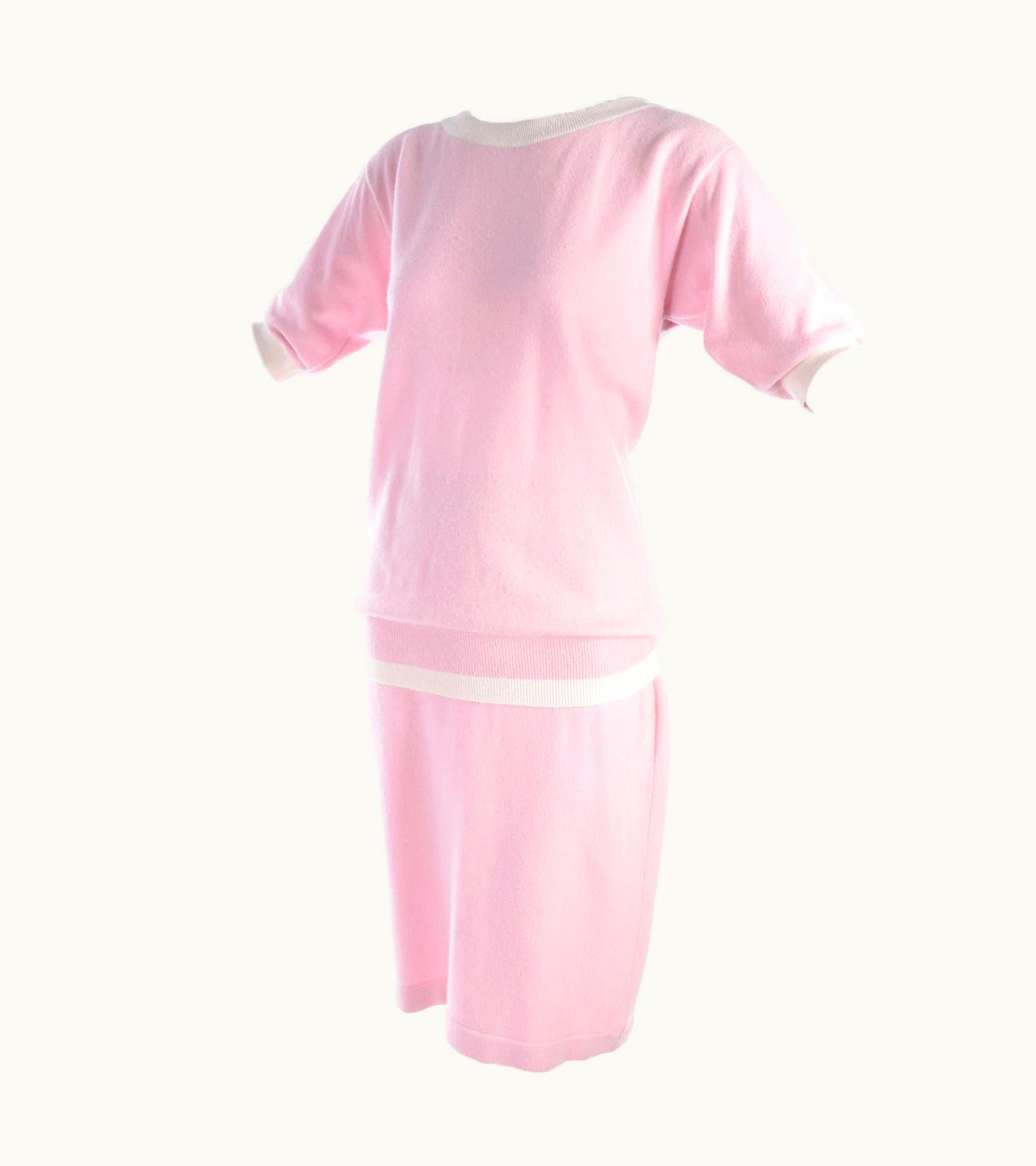 Chanel 1988 Chanel Runway Vintage Pink Cashmere Skirt & Sweater Top 2 Pc W/Tag