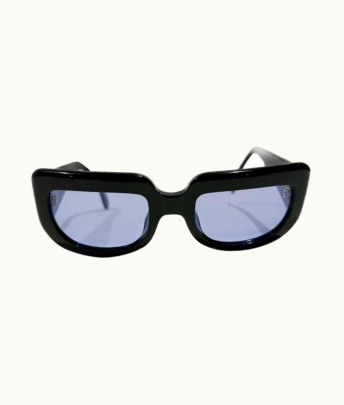 Chanel Vintage Chanel Black Sunglasses AW1995 1995