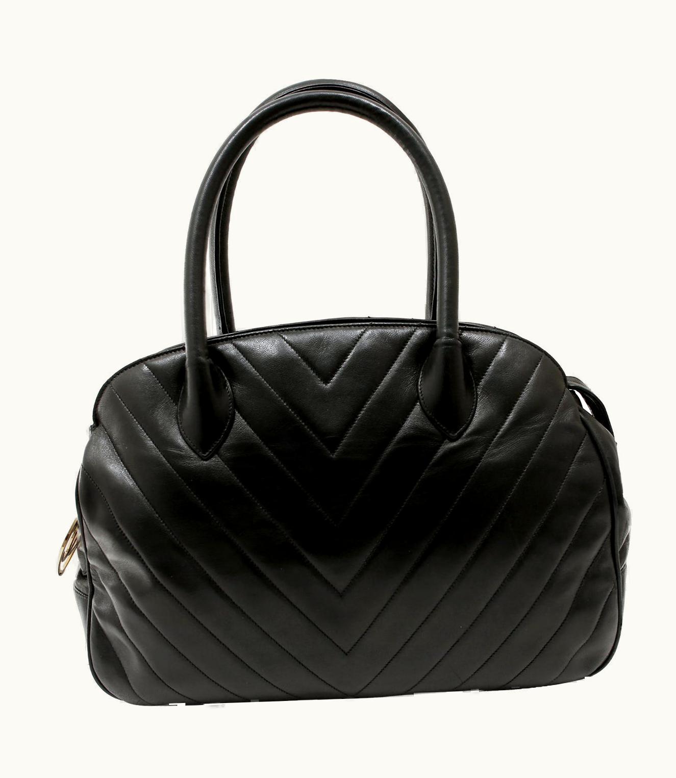 Chanel Chanel Black Chevron Leather Vintage Day Bag