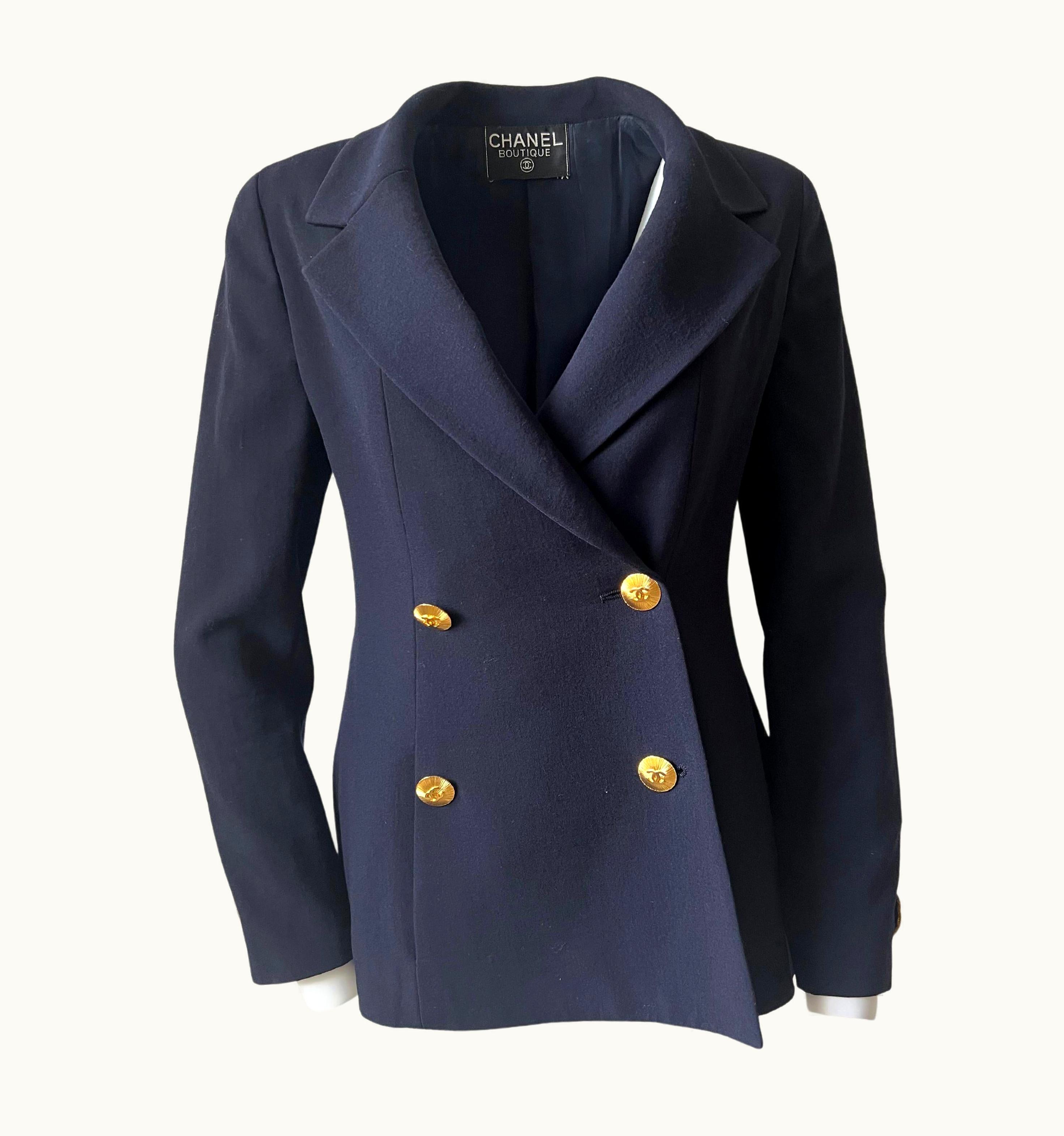 Chanel Chanel Vintage Gold And Navy Blue Blazer