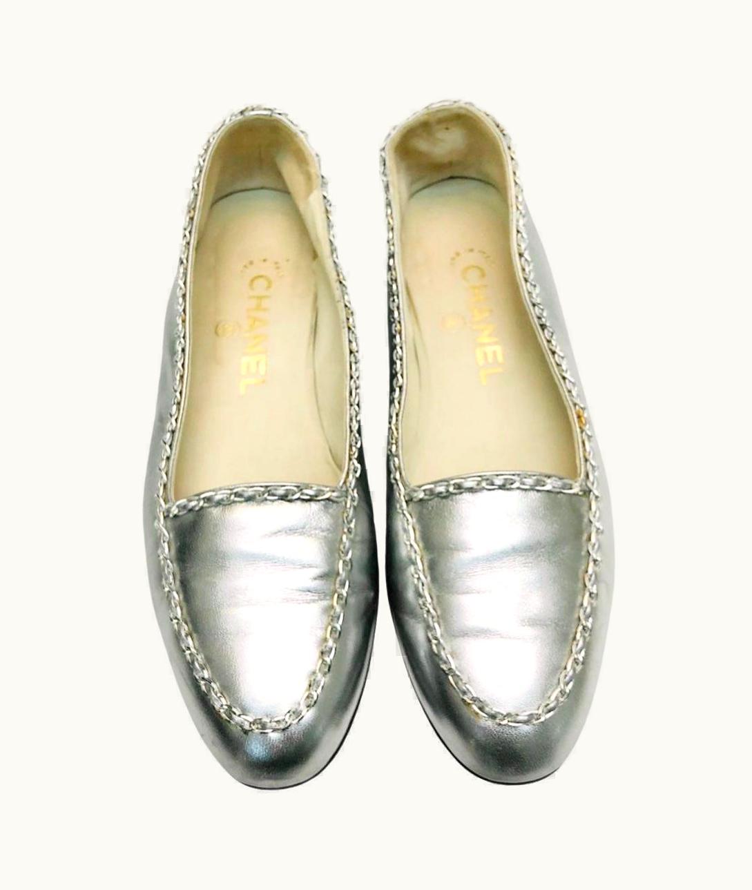 Chanel Chanel Silver Metallic Lambskin With Silver Hardware Chain Flats