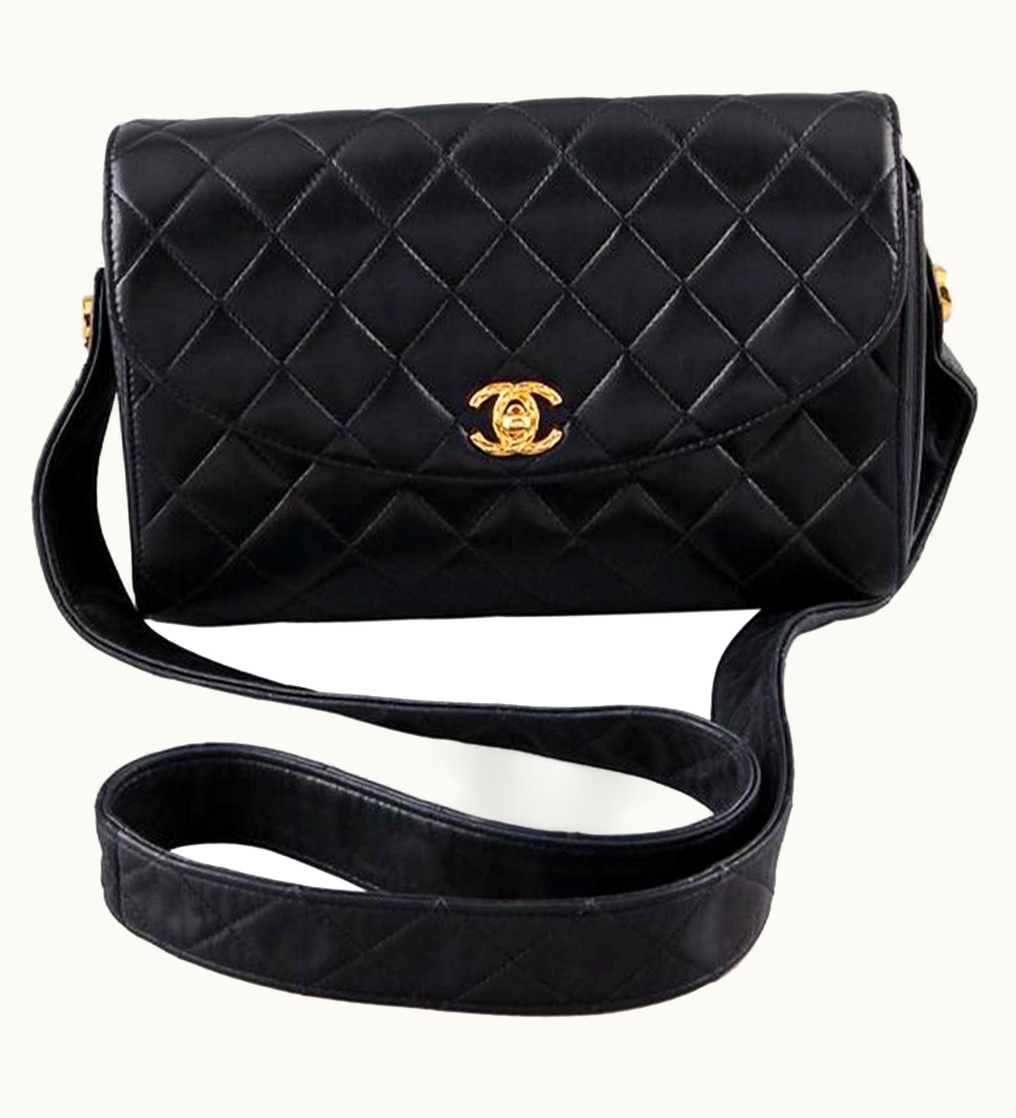 Chanel Chanel Classic Flap Rare 1991 Vintage Quilted Black Lambskin Shoulder Bag UZ0591753