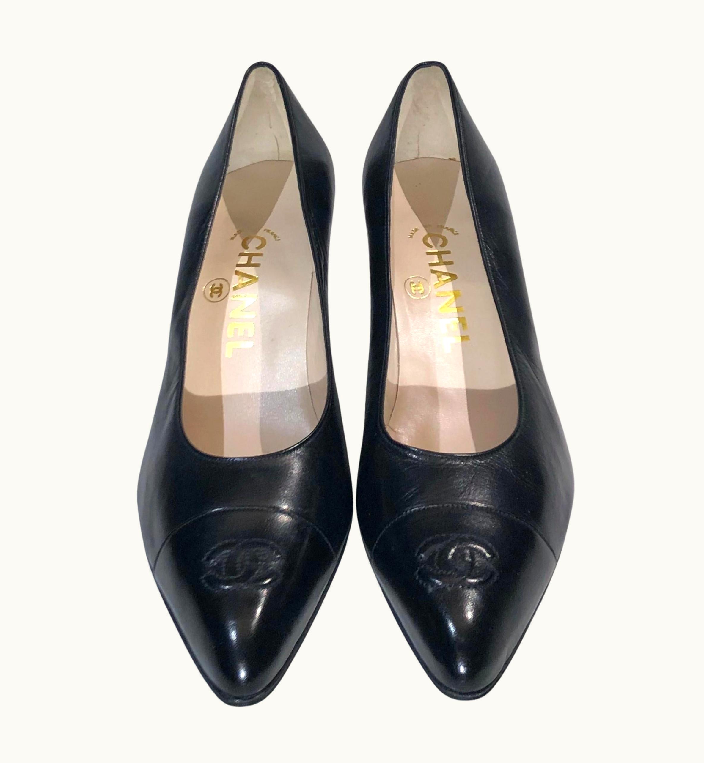 Chanel Unworn Vintage 90s Chanel Classic Black Lambskin "CC" Heels Pointy Shoes