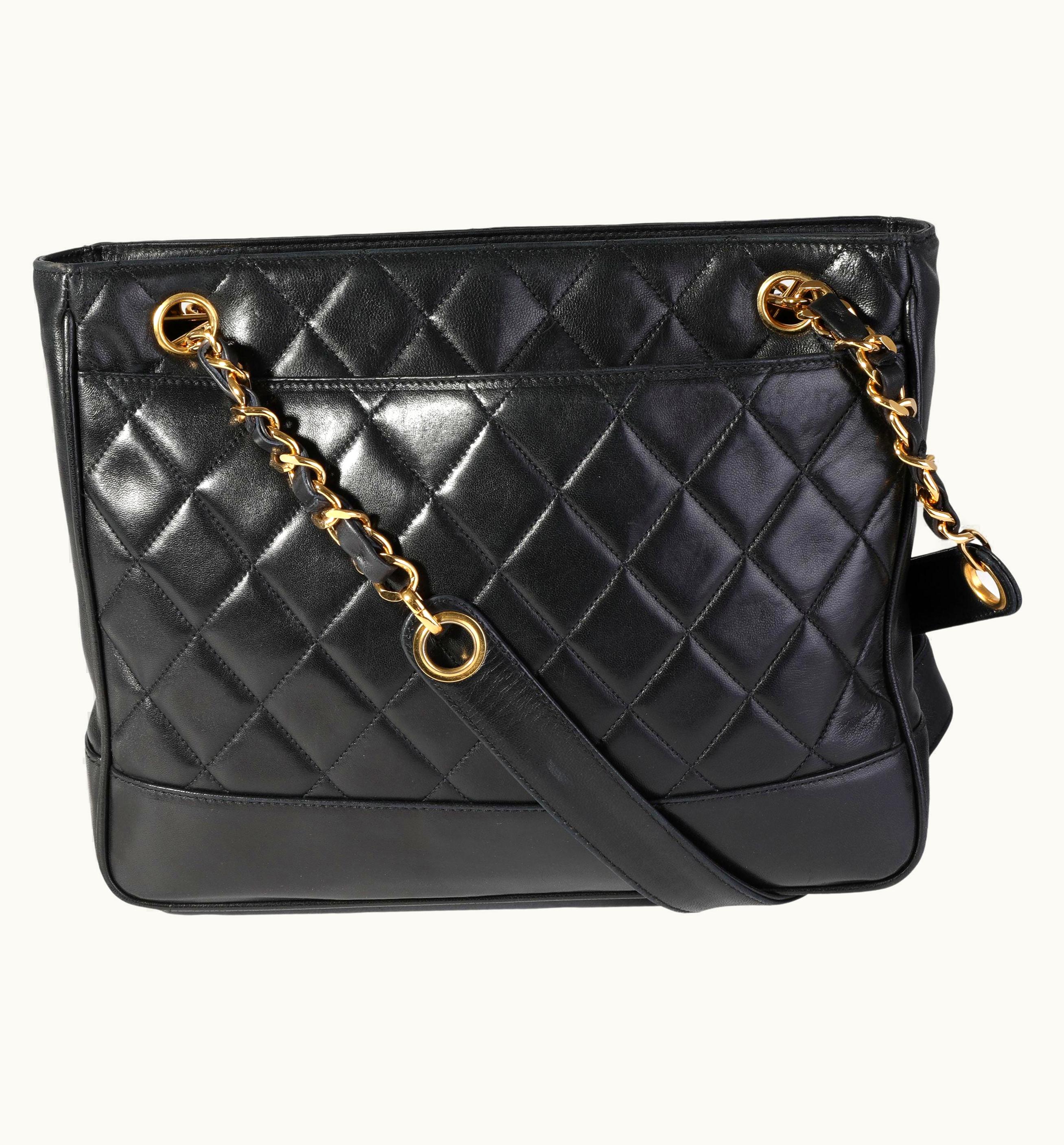 Chanel Chanel Vintage Black Quilted Lambskin Shoulder Bag UZ0592115