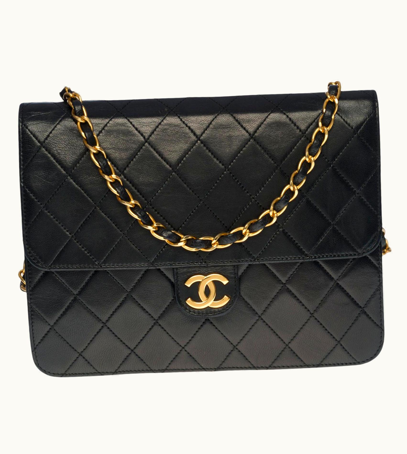 Chanel Gorgeous Chanel Classic Flap Shoulder Bag In Black Quilted Lambskin, Ghw UZ0592260