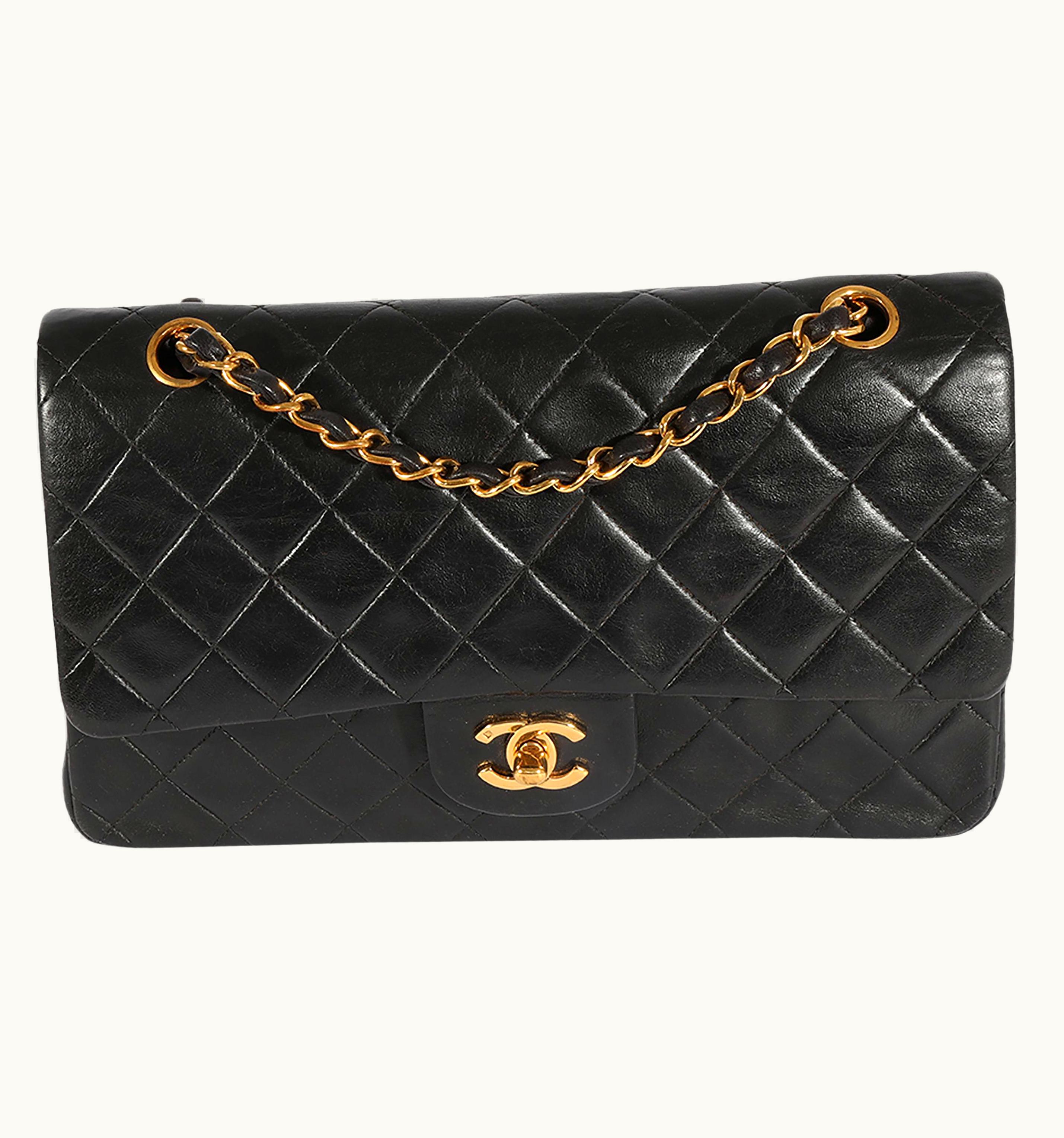 Chanel Chanel Vintage Black Quilted Lambskin Classic Medium Double Flap UZ0592360