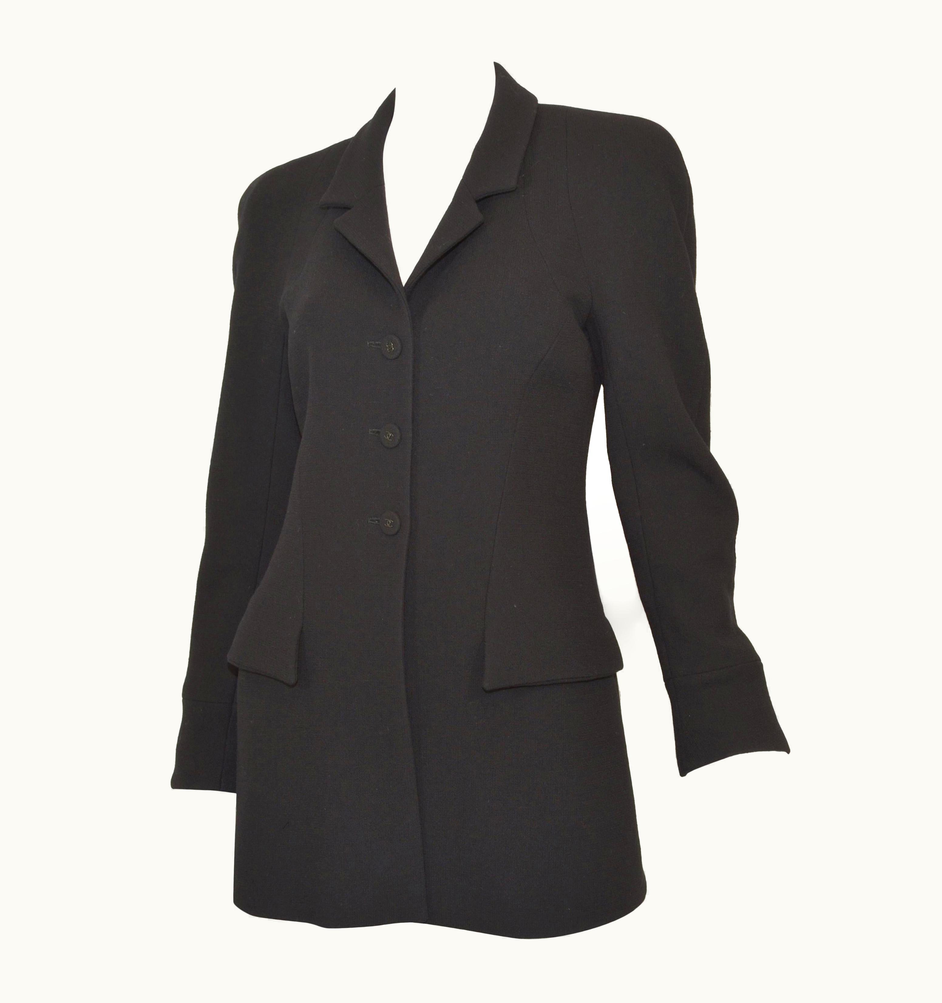 Chanel Chanel 1997 A Black Wool Long Line Jacket