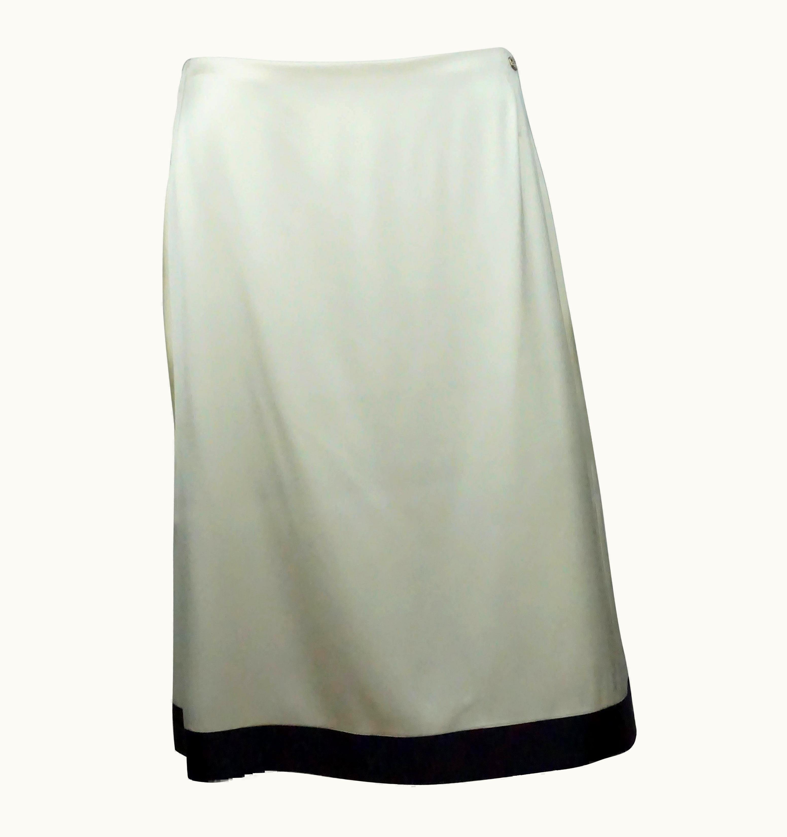 Chanel Chanel Ivory Silk Skirt With Black Trim