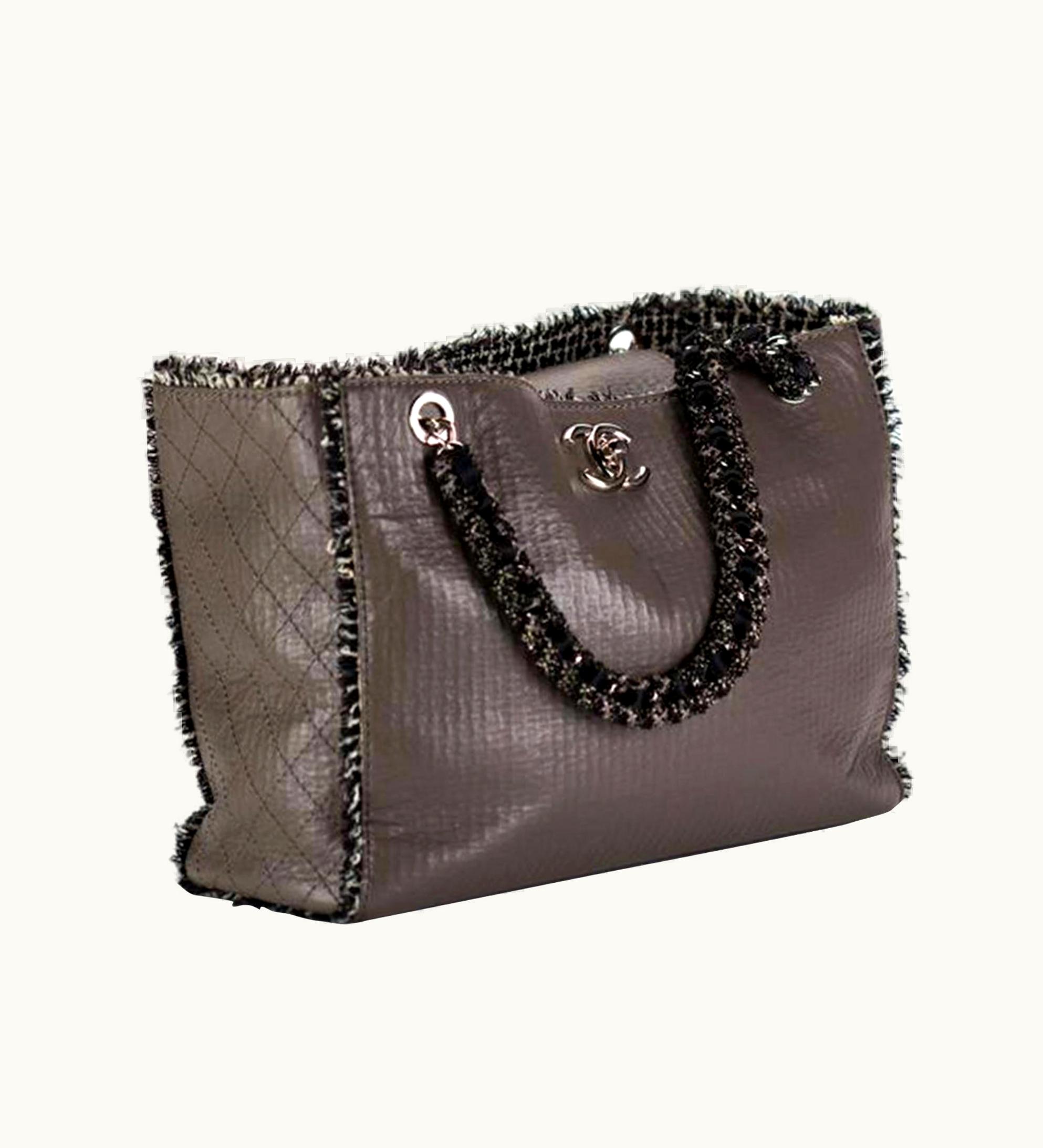 Chanel Chanel Bag Xl Taupe Fringe Limited Edition Beige Tweed Tote UZ0592891