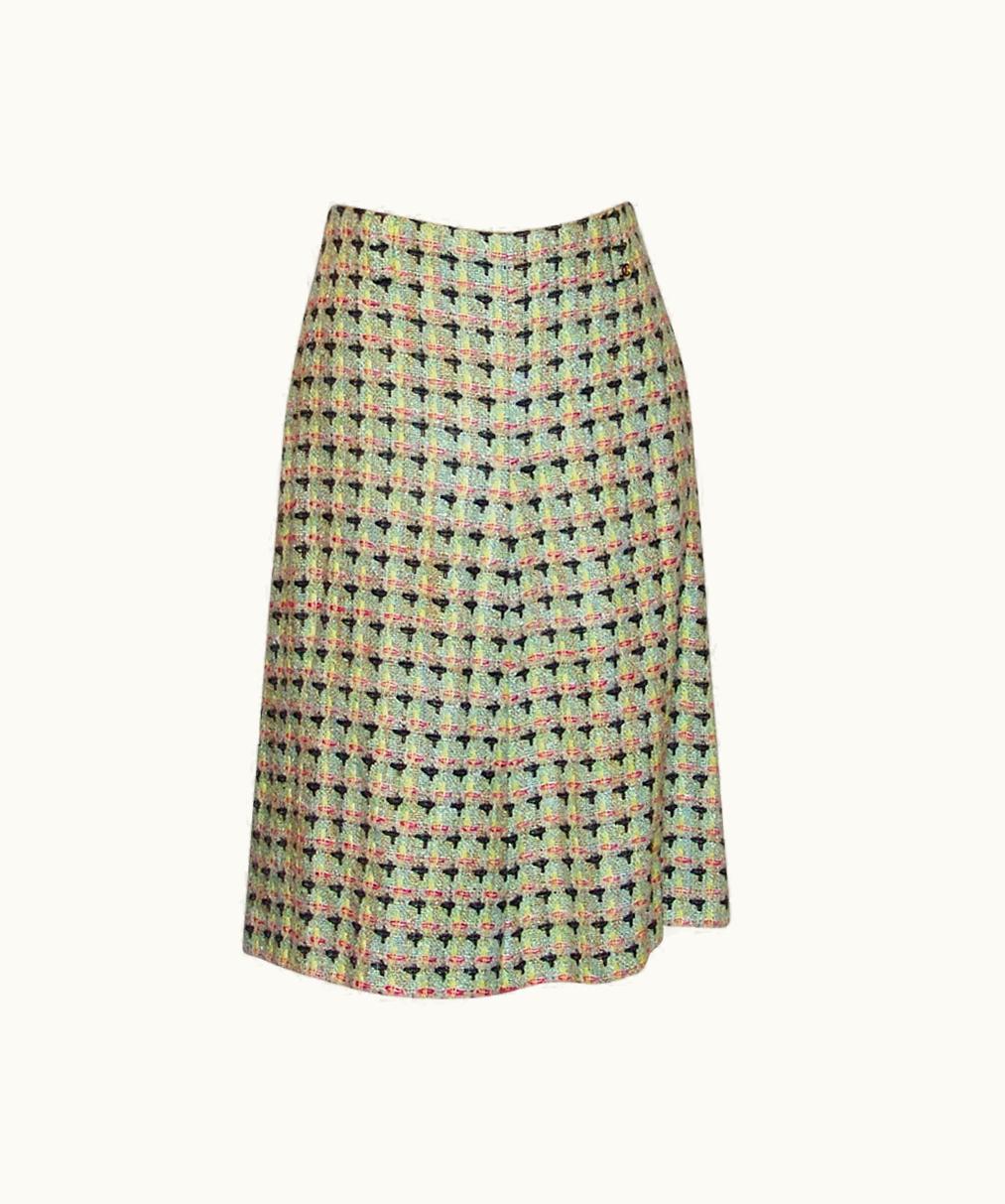 Chanel Chanel Multi Pastel Patterned Lightweight Tweed Skirt