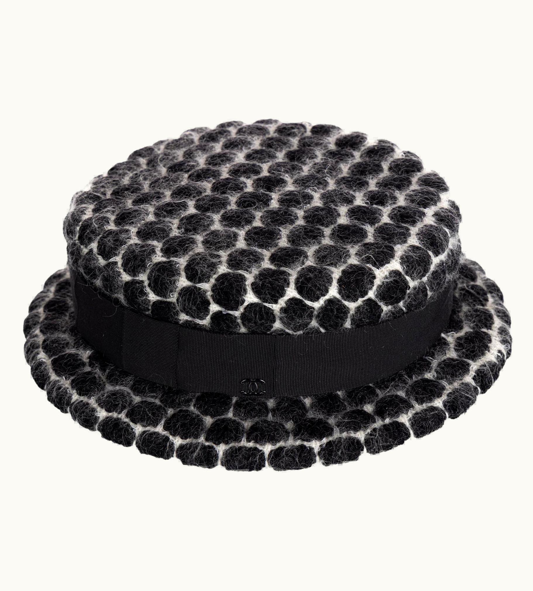 Chanel Chanel AW 2009 Runway Black & White Mohair Bow Hat