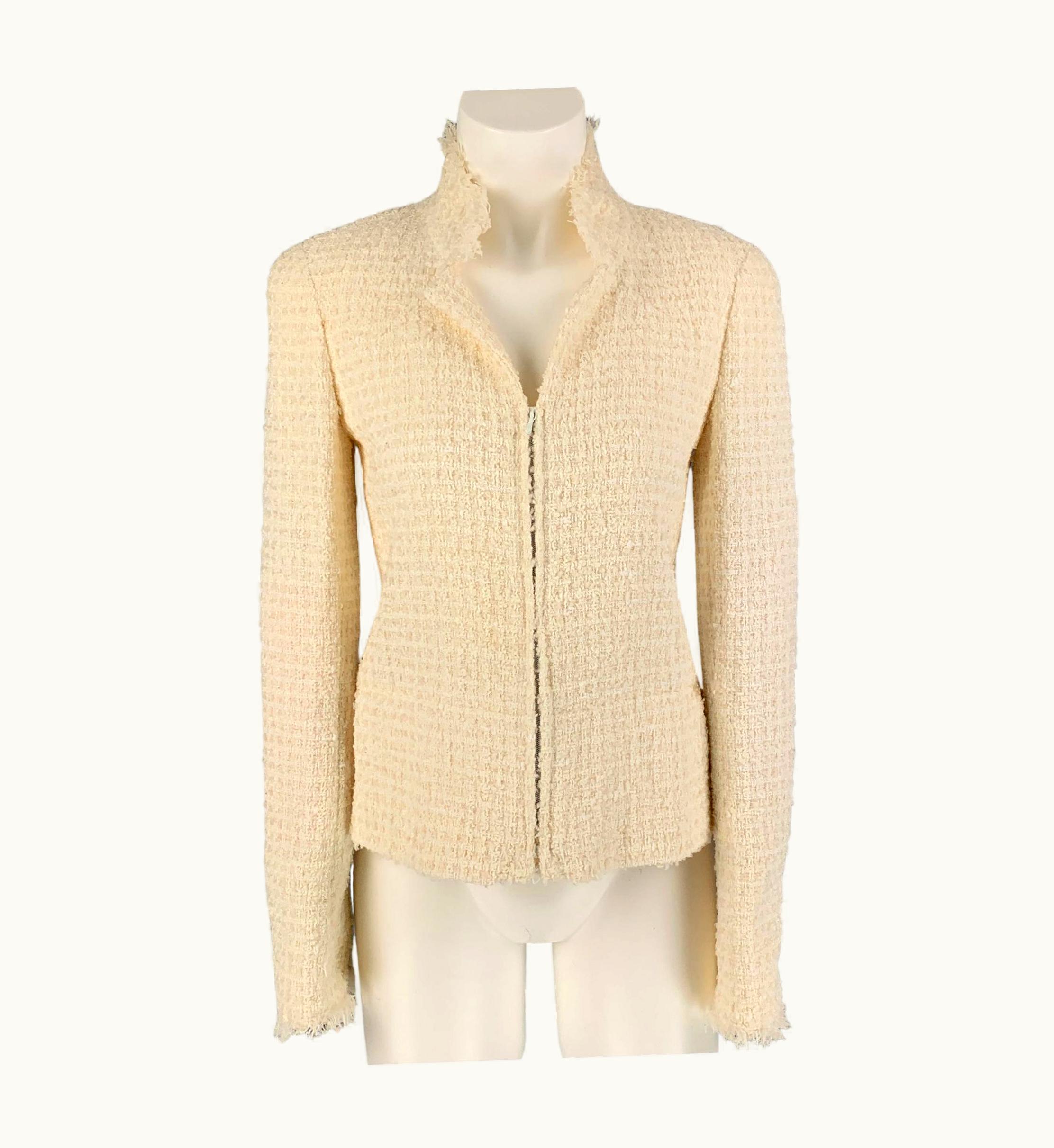 Chanel Chanel 2004 Cream Boucle Polyamide Bend Zip Up Jacket