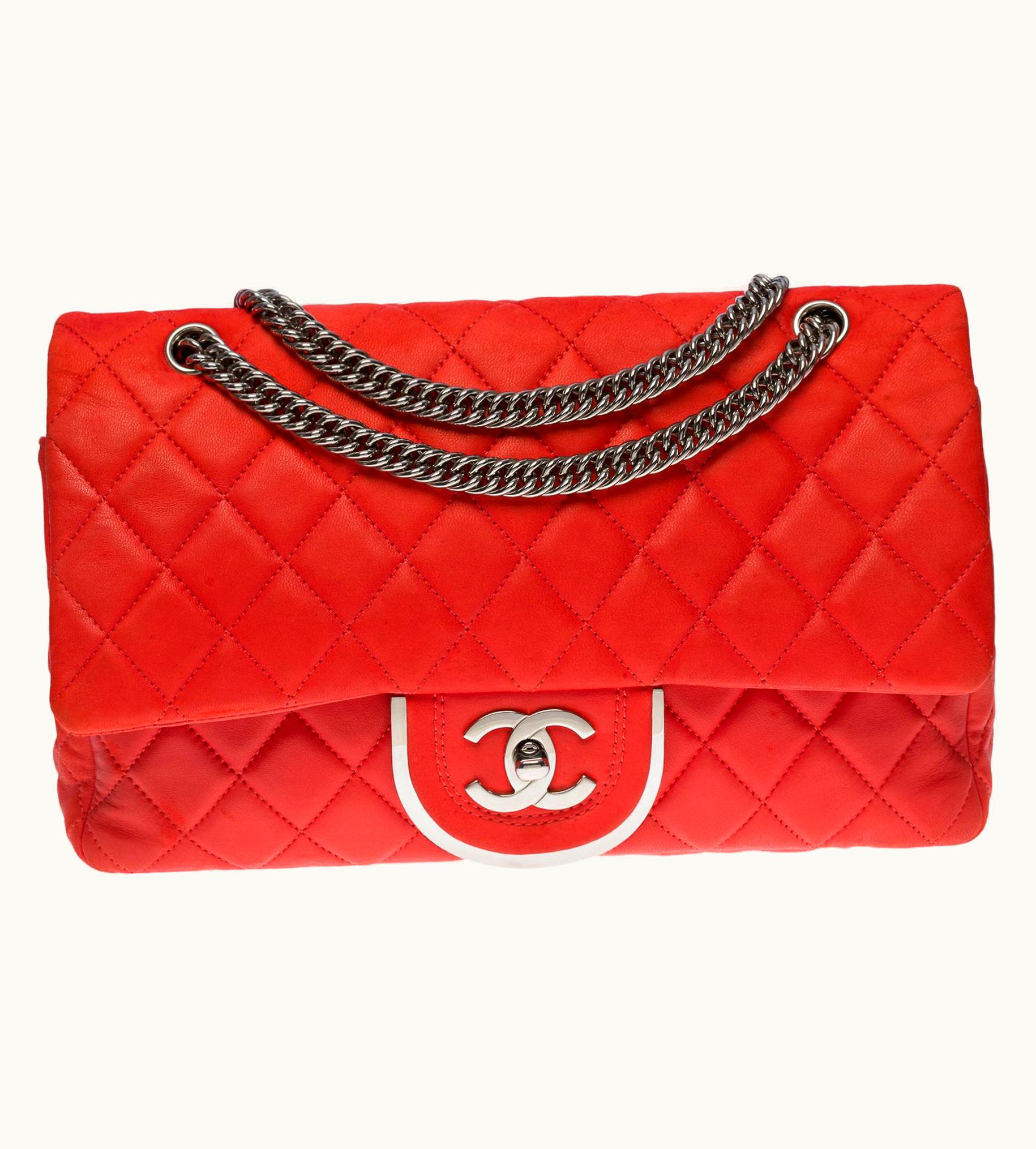 Chanel Chanel Timeless/Classic Double Flap Shoulder Bag In Red Quilted Lambskin, Shw
