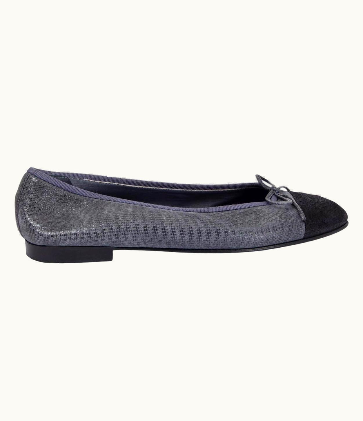 Chanel Chanel Grey Glossy Leather Ballet Flats Shoes