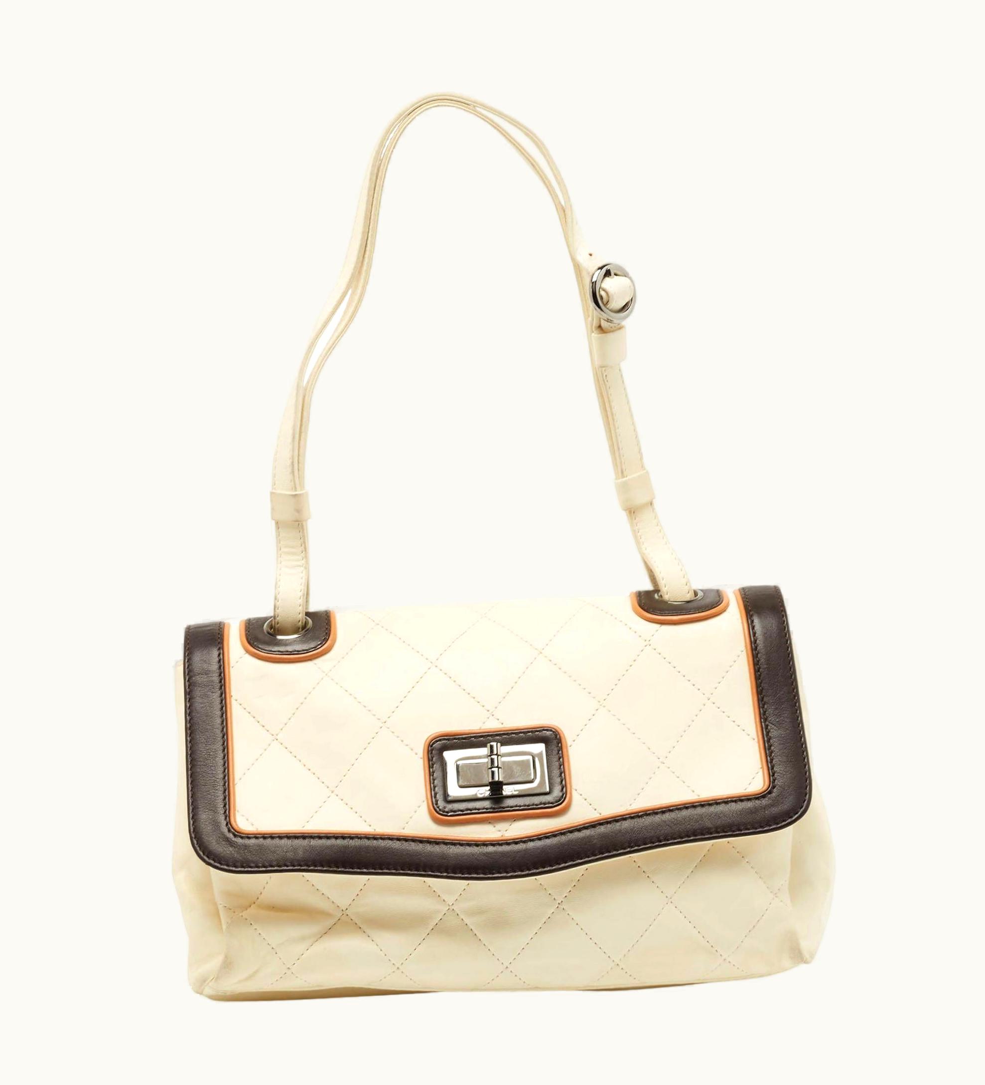 Chanel Chanel Cream/Brown Quilted Leather Country Club Flap Bag