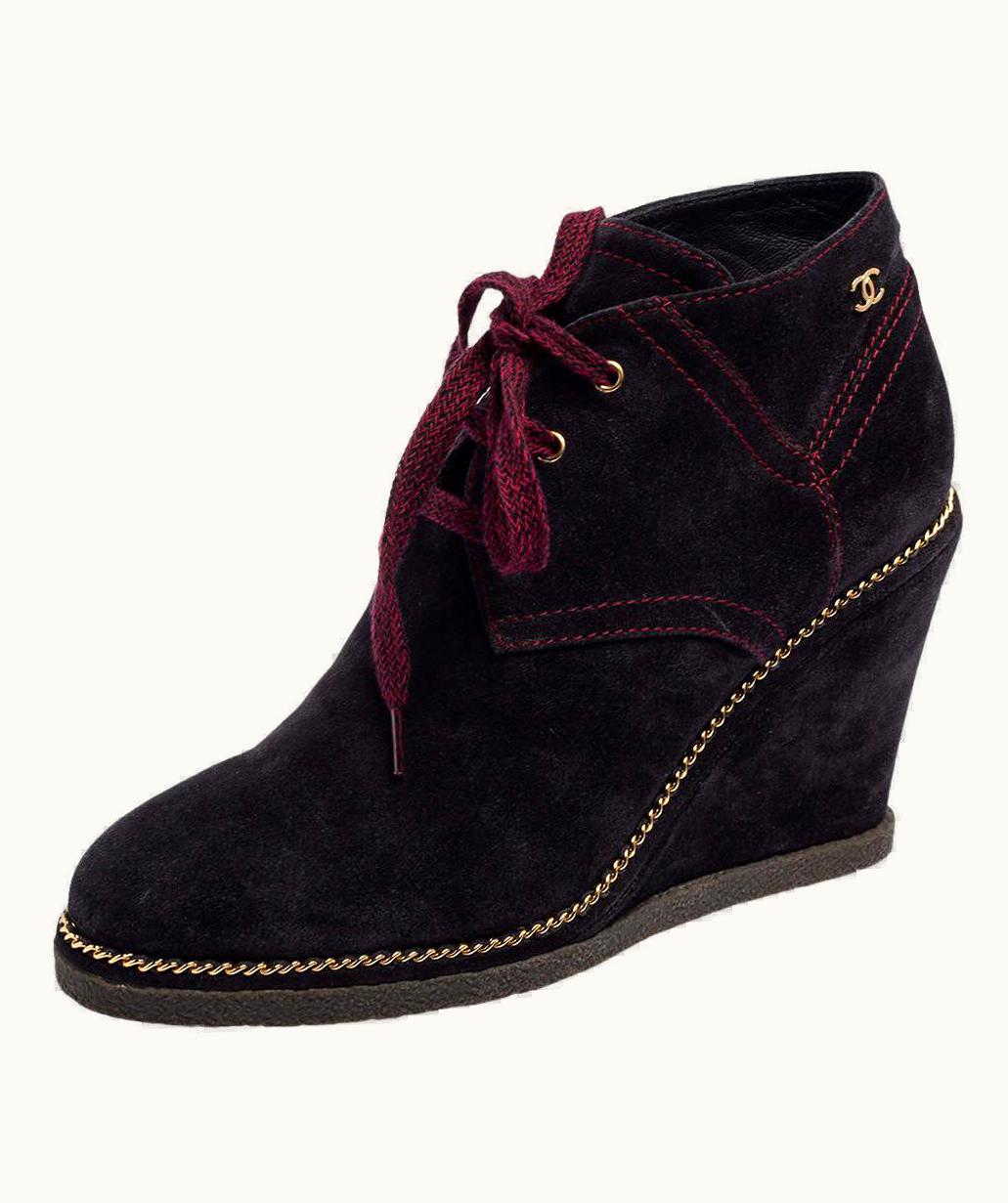 Chanel Chanel Navy Blue Suede Chain Wedge Boots UZ0594310