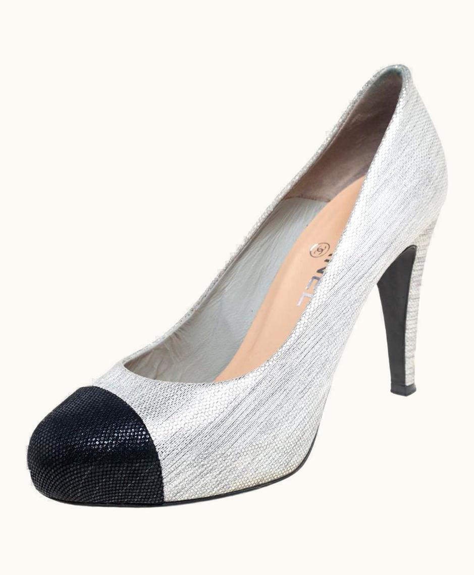 Chanel Chanel Black/Grey Suede Cap Toe Pumps