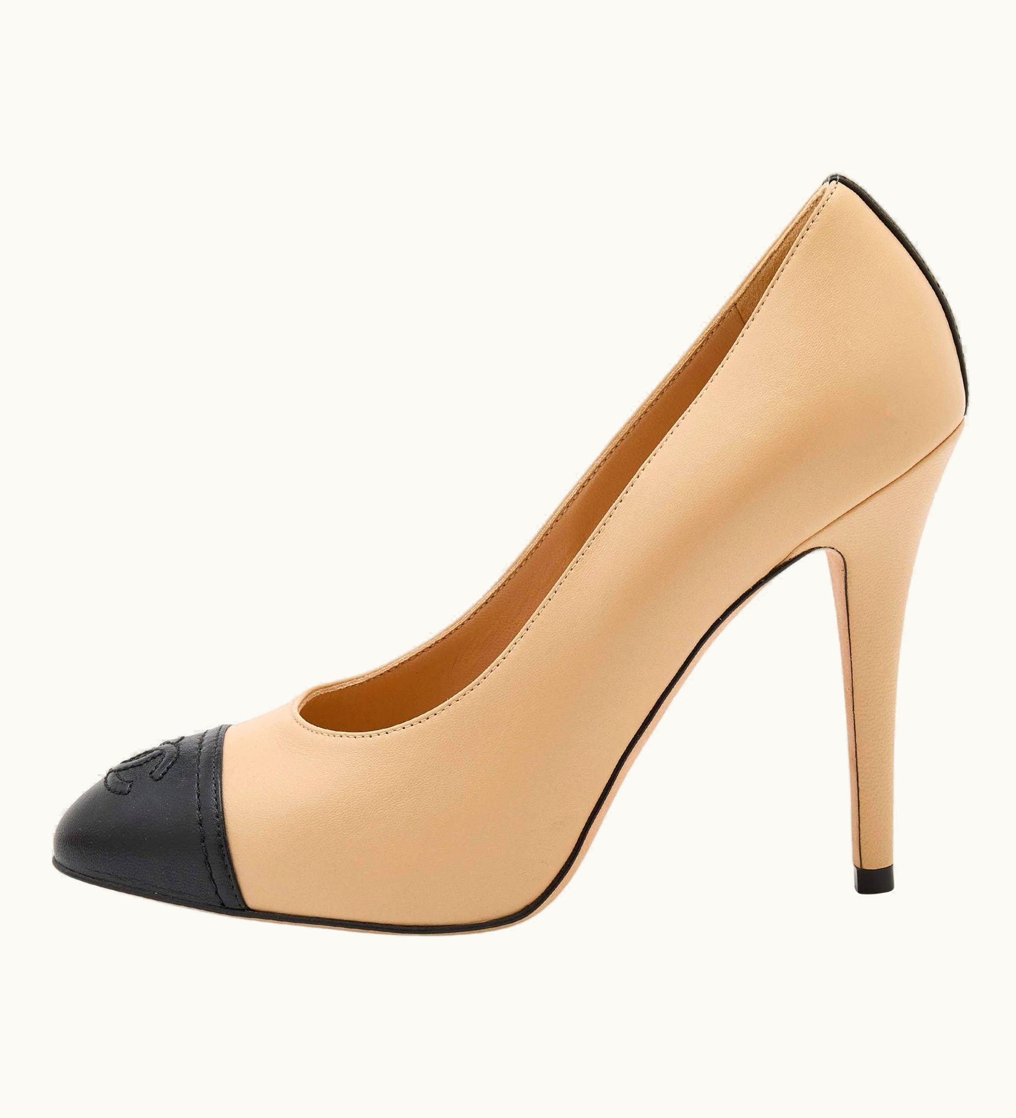 Chanel Chanel Beige/Black Leather Cc Cap Toe Pumps