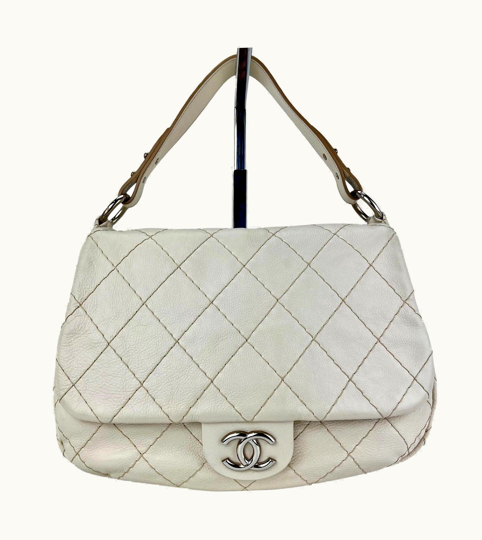 Chanel Chanel Glazed Calfskin Stitched Xl On The Road White Flap