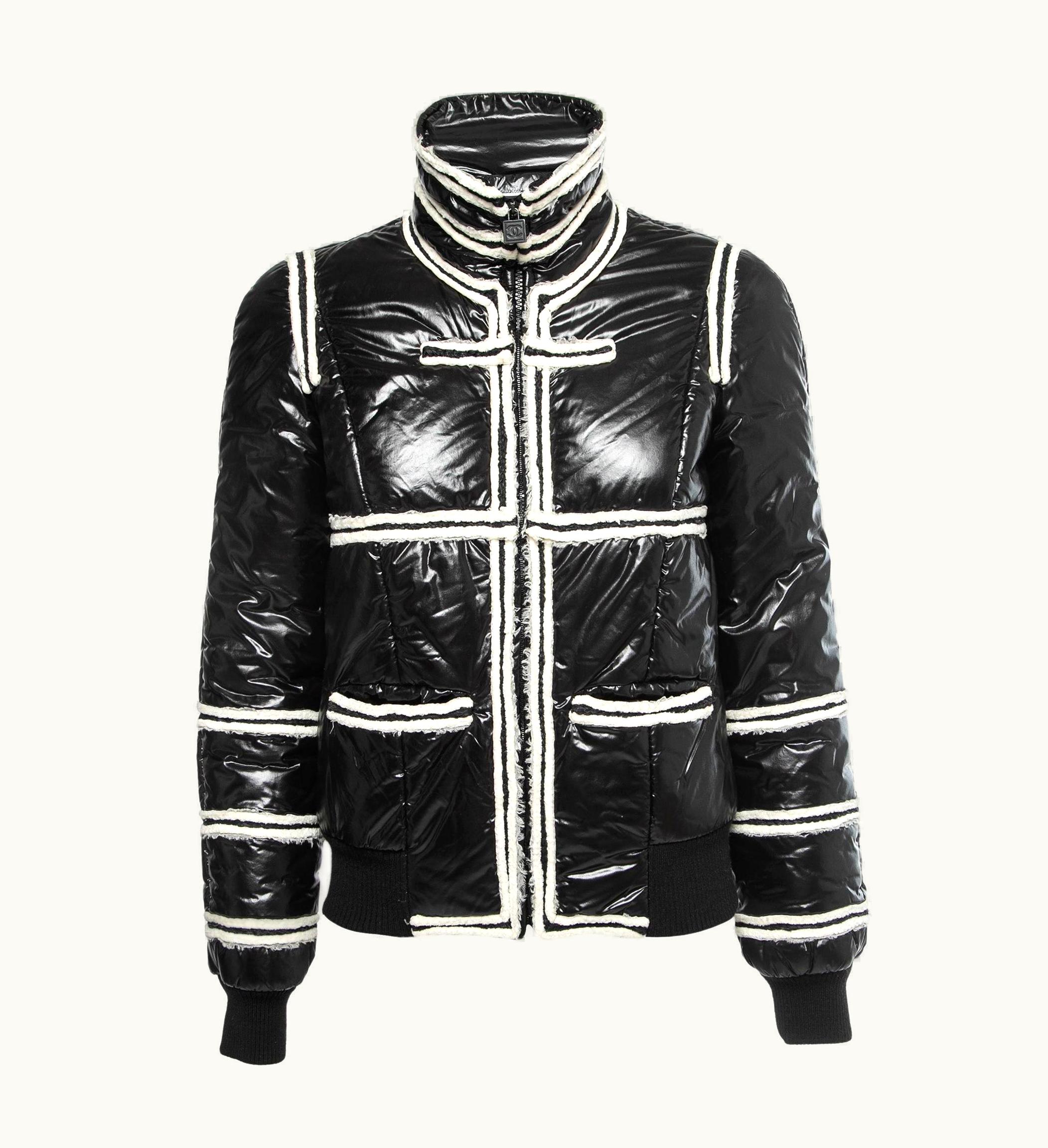 Chanel Chanel Vintage Black Contrast Trimmed Synthetic Zip Front Jacket