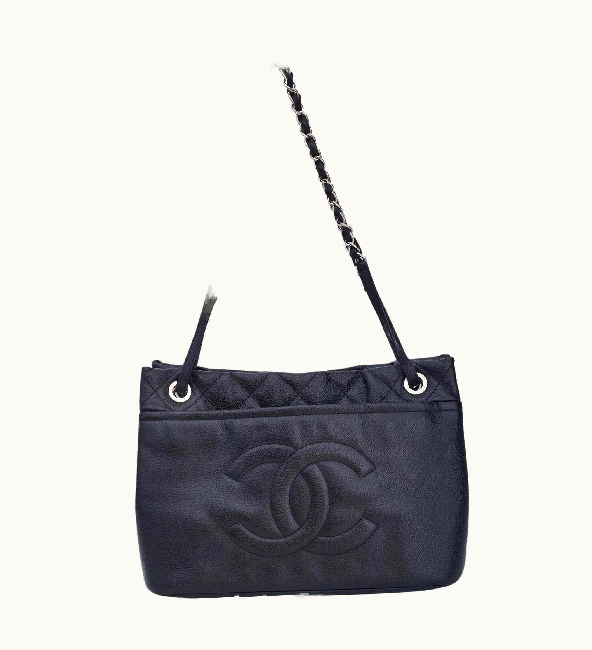 Chanel Chanel Vintage Caviar Black Leather Grand Shopping Tote Medium (2015)