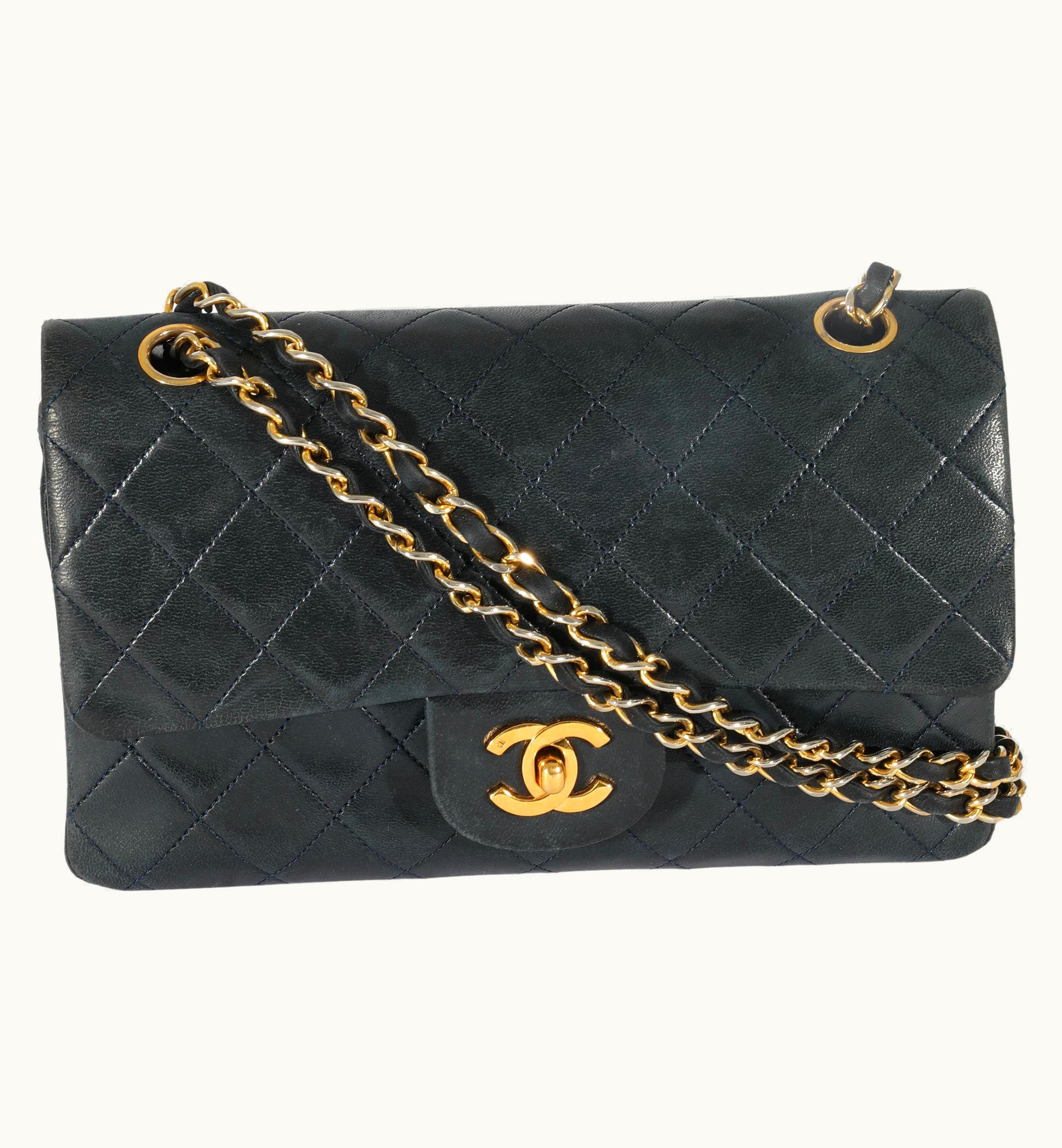 Chanel Chanel Vintage Navy Lambskin Small Classic Flap UZ0594614