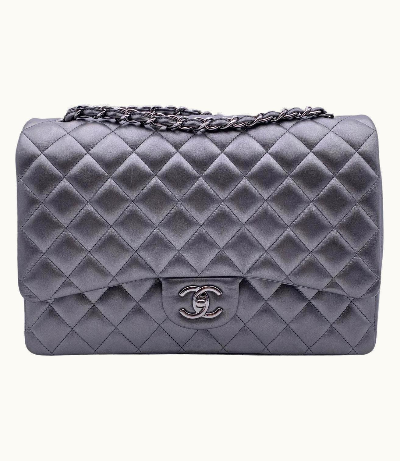Chanel Chanel Grey Metallic Quilted Leather Classic Maxi Double Flap Bag