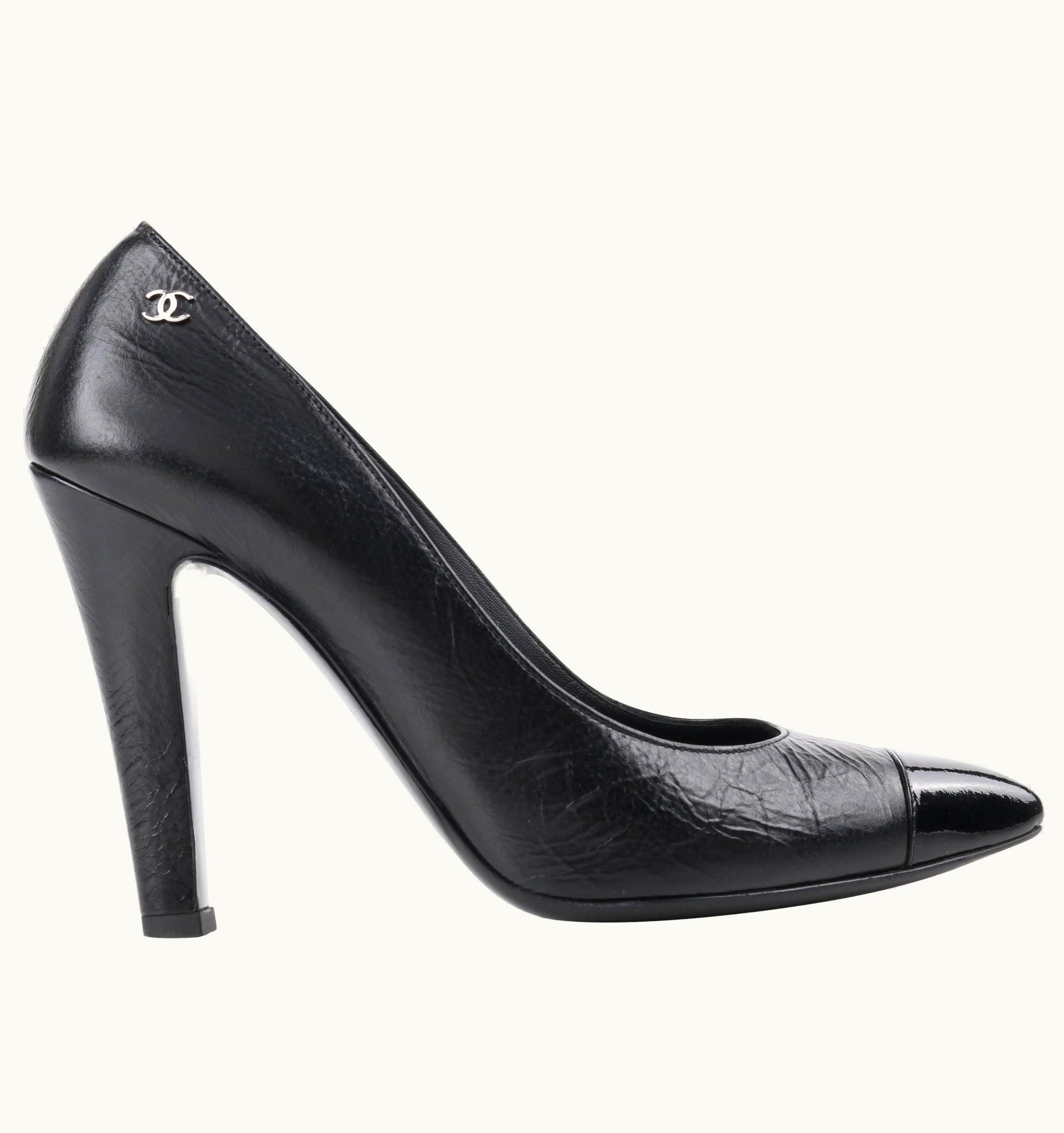 Chanel Chanel Cruise 2014 Black Textured Leather Pointed Cap Toe Pumps Heels