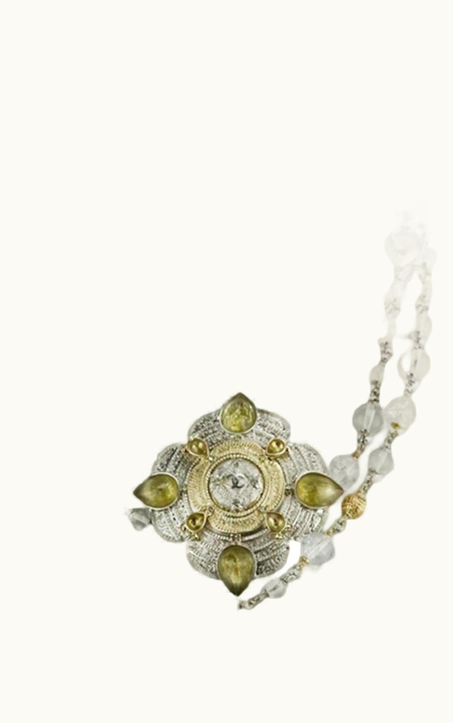 Chanel Chanel 2015 Brasserie Gabrielle Cc Detailed Medalion Glass Bead And Chain UZ0594884