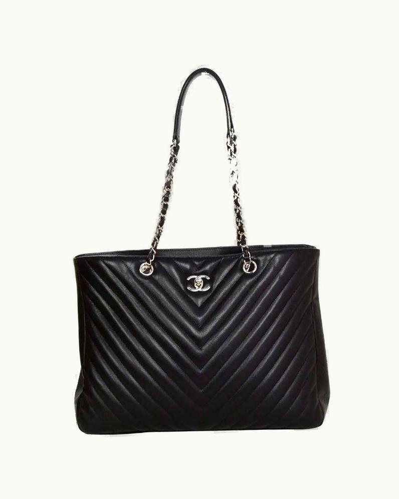 Chanel Chanel 2016 Black Chevron Grained Calfskin Tote Bag Shw