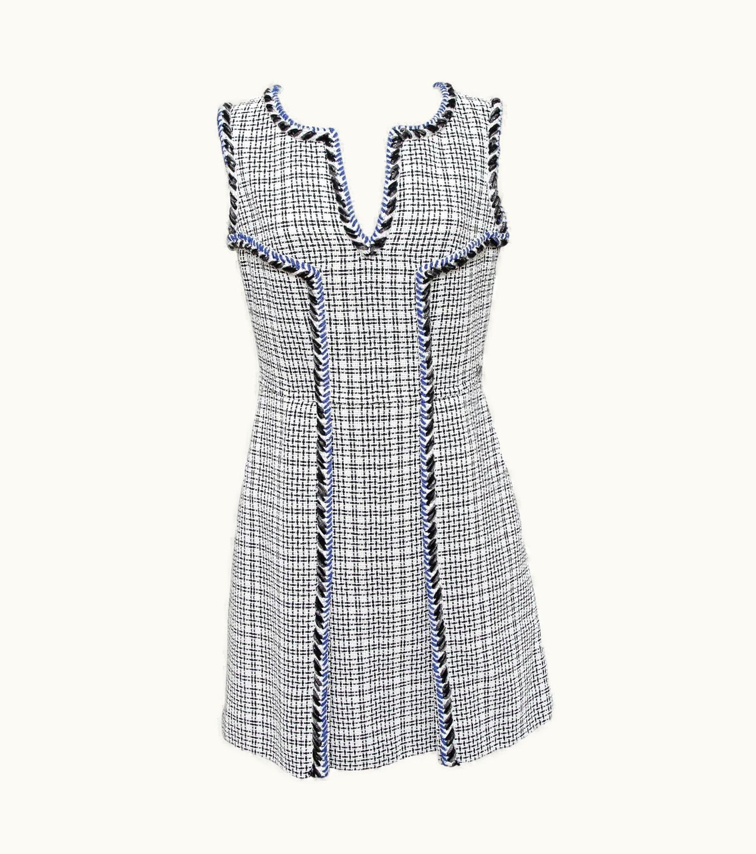 Chanel Chanel Tweed Dress White Blue Sleeveless Chevron Trim Shift Silver Cc UZ0595139