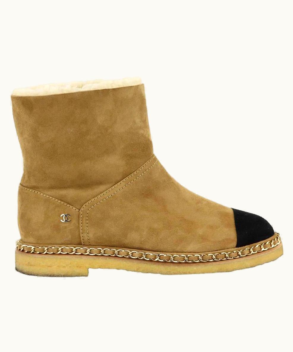 Chanel Chanel 2018 Chain Detailed Shearling Lined Suede Ankle Boots Eu 38.5 .5 Us UZ0595169