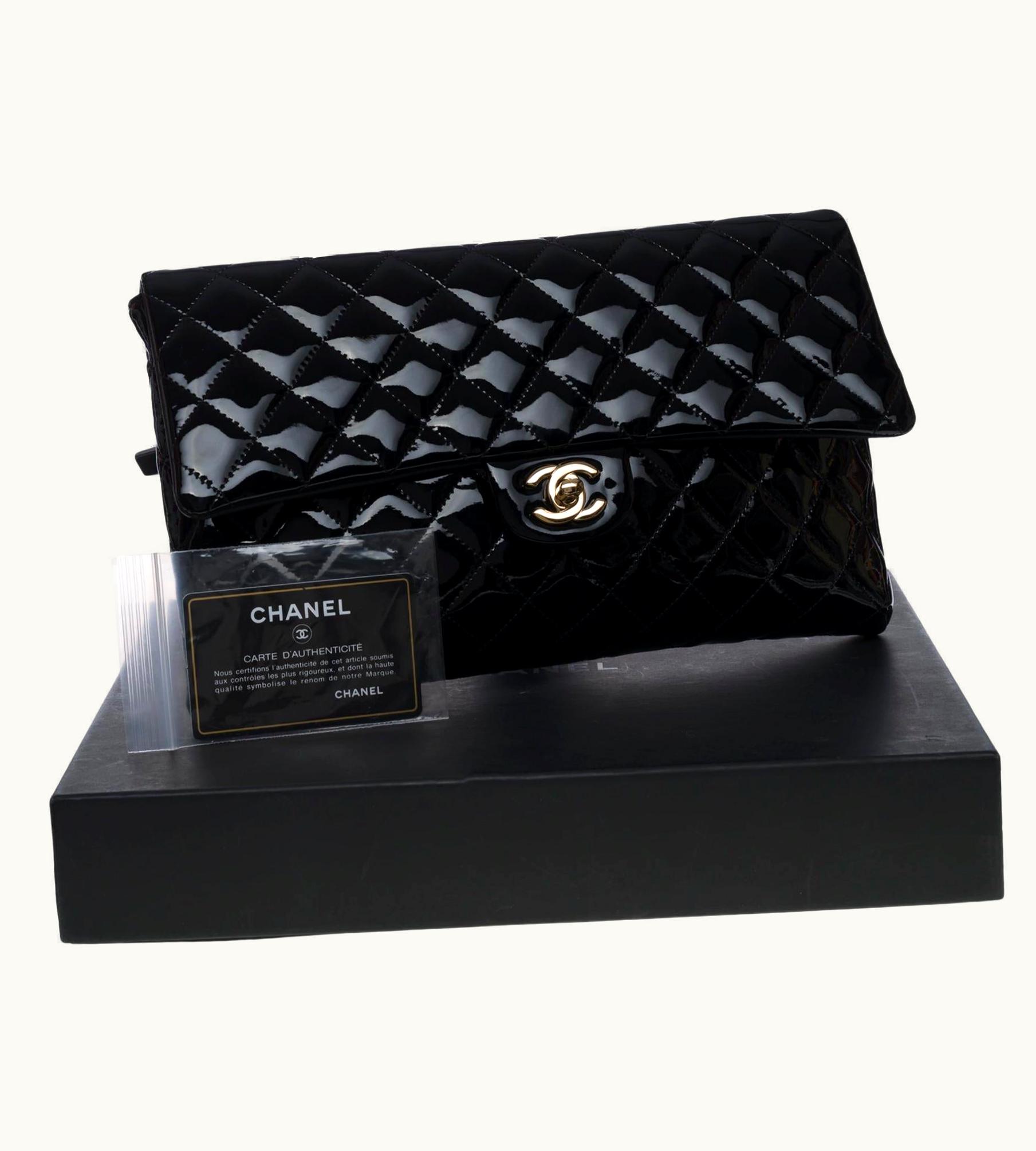 Chanel Condition- Chanel Clutch In Black Patent Quilted Leather, Champagne Hardware