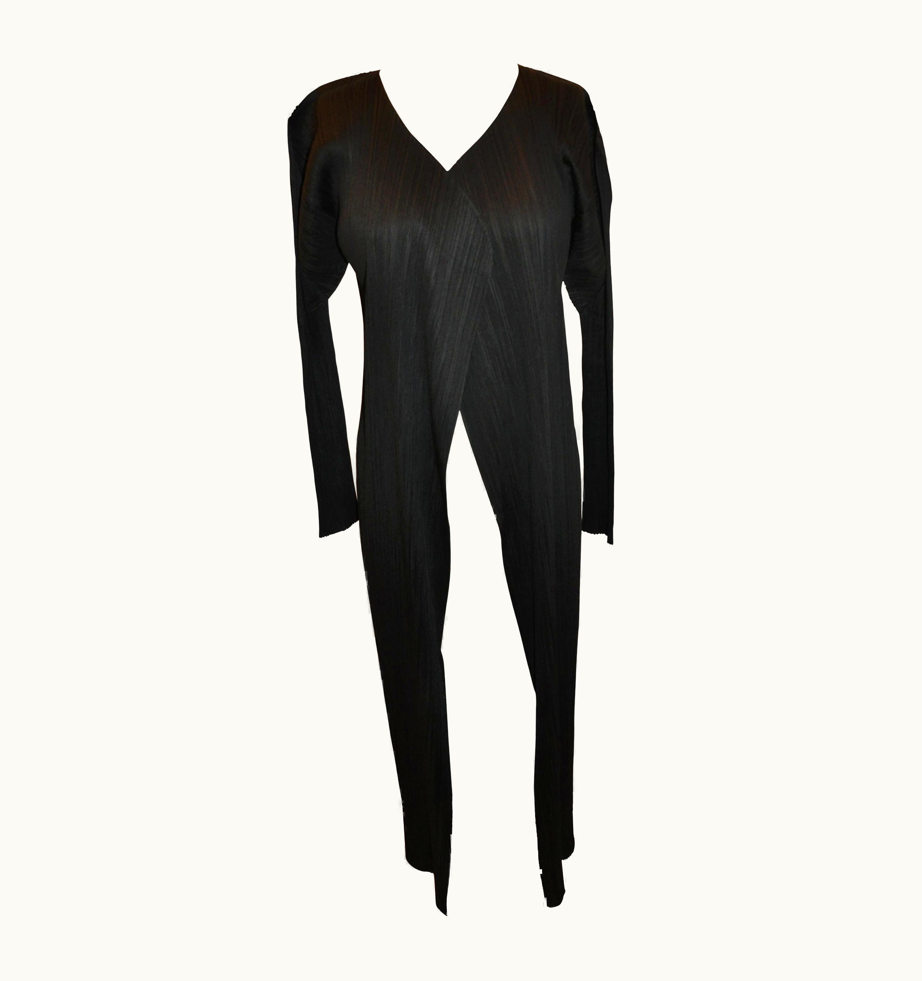 Issey Miyake Issey Miyake Signature Black Accordian Open Coat