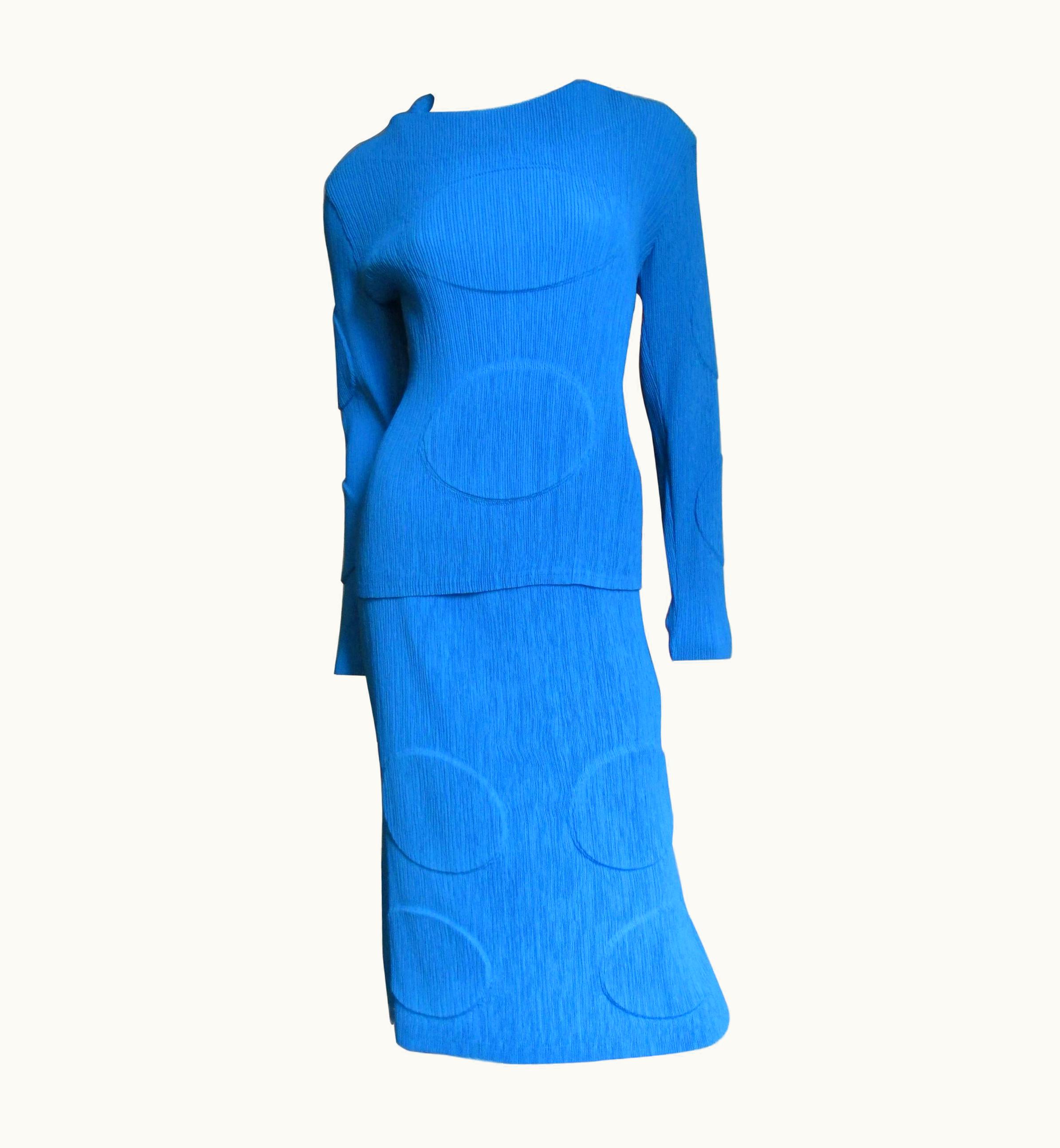Issey Miyake Issey Miyake Circle Imprint Top And Skirt Set