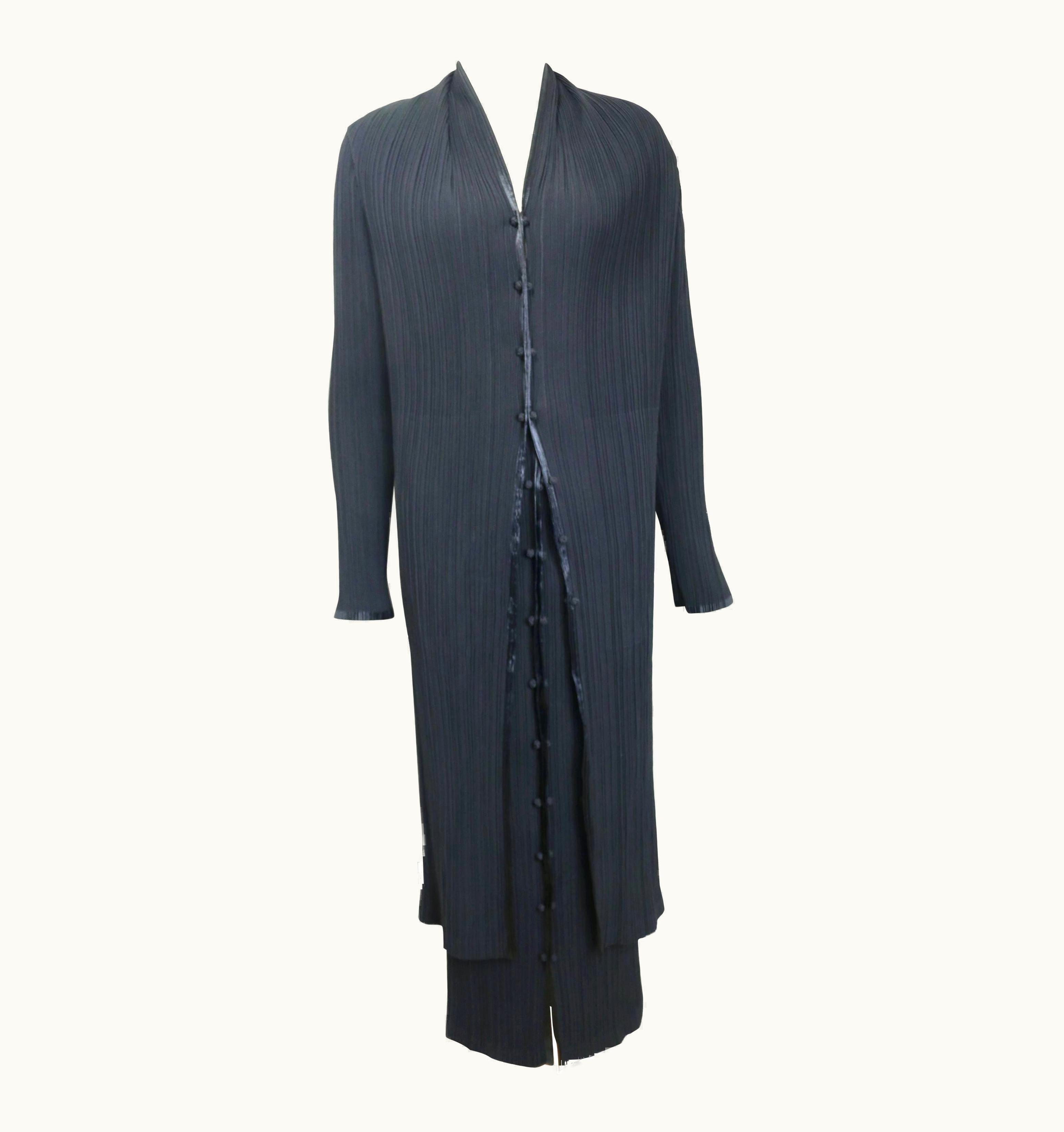 Issey Miyake Issey Miyake Black Pleated Long Coat And Skirt Ensemble