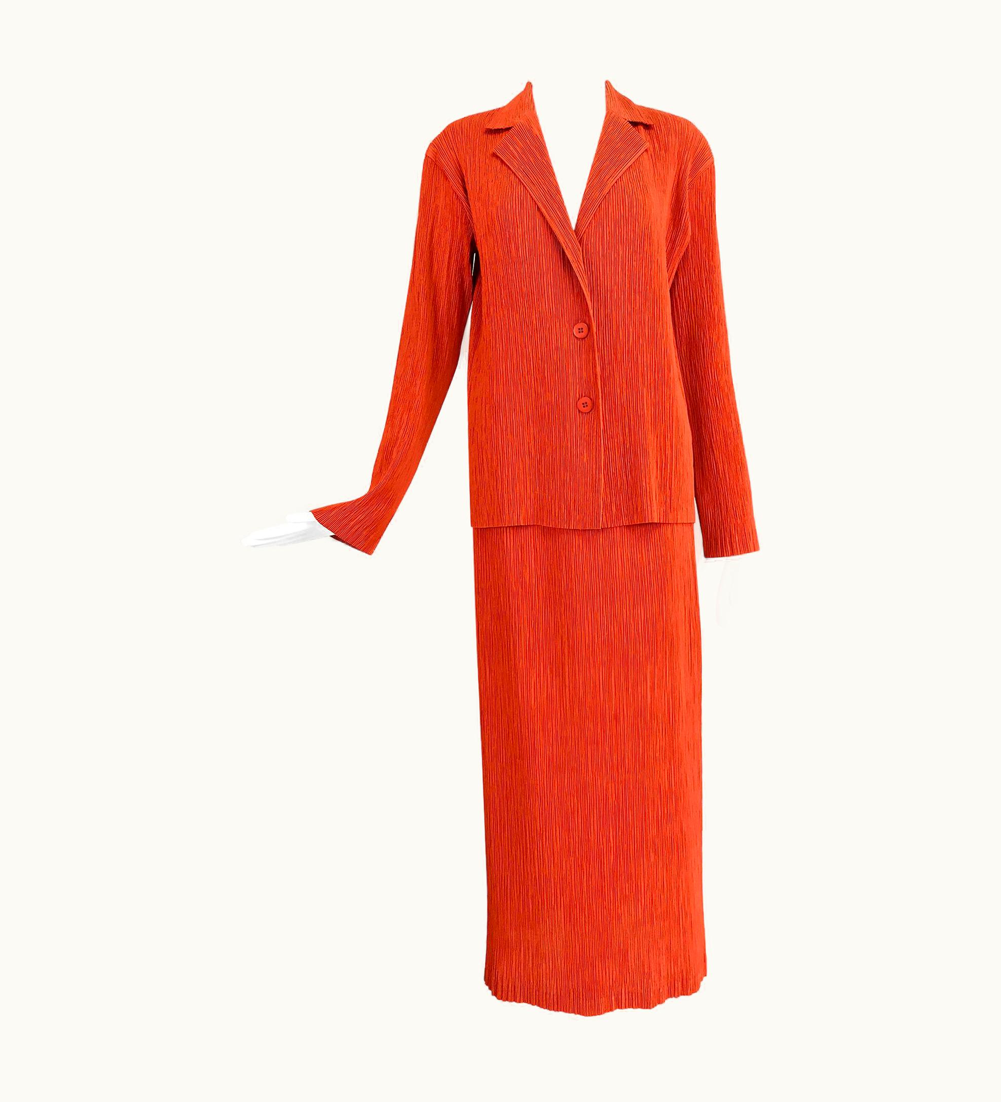 Issey Miyake Issey Miyake Fete Paprika Pleated Top And Skirt Set
